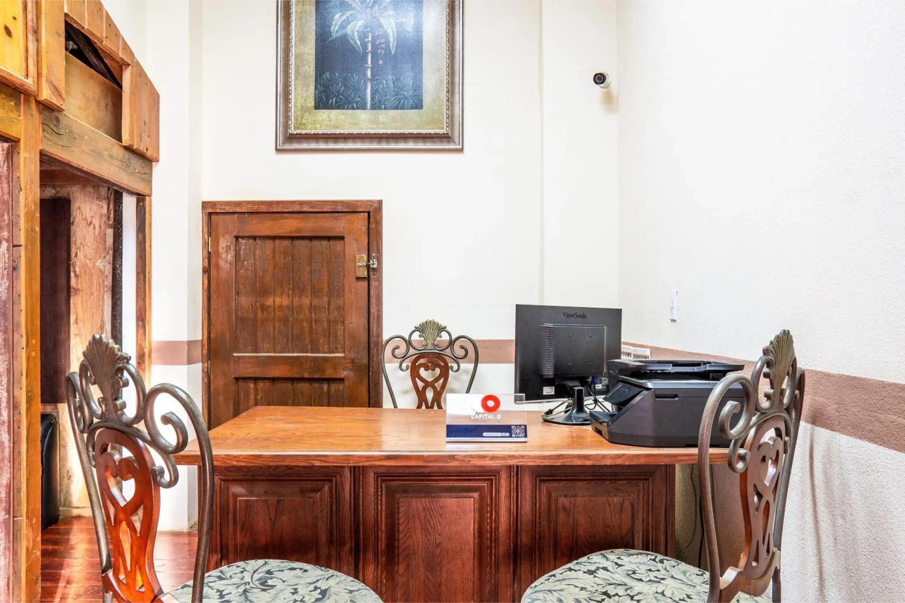 Lobby or reception in Capital O Hotel Villa Azura Lobby or reception in Capital O Hotel Villa Azura