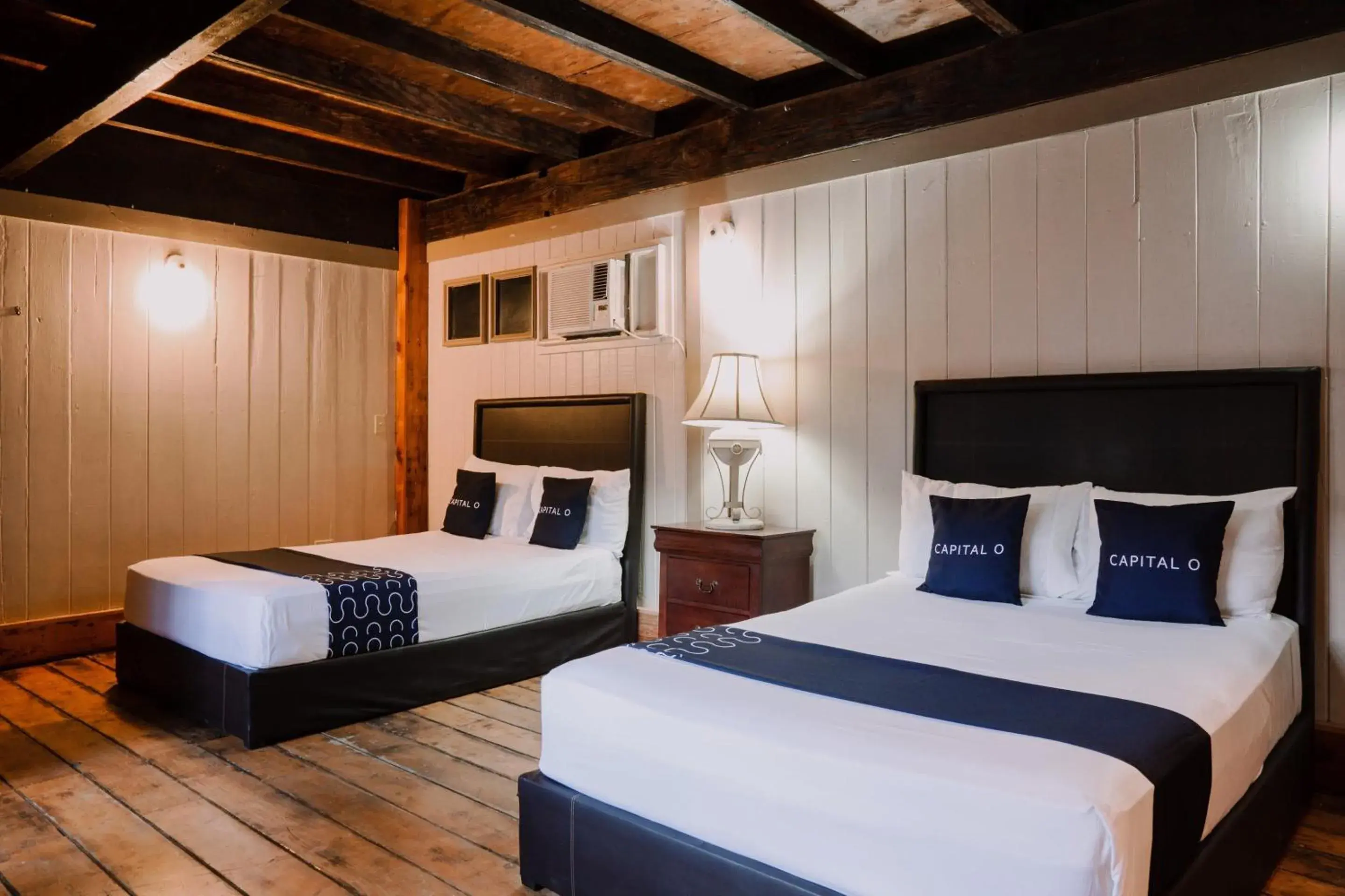 Bedroom, Bed in Capital O Hotel Villa Azura Bedroom, Bed in Capital O Hotel Villa Azura