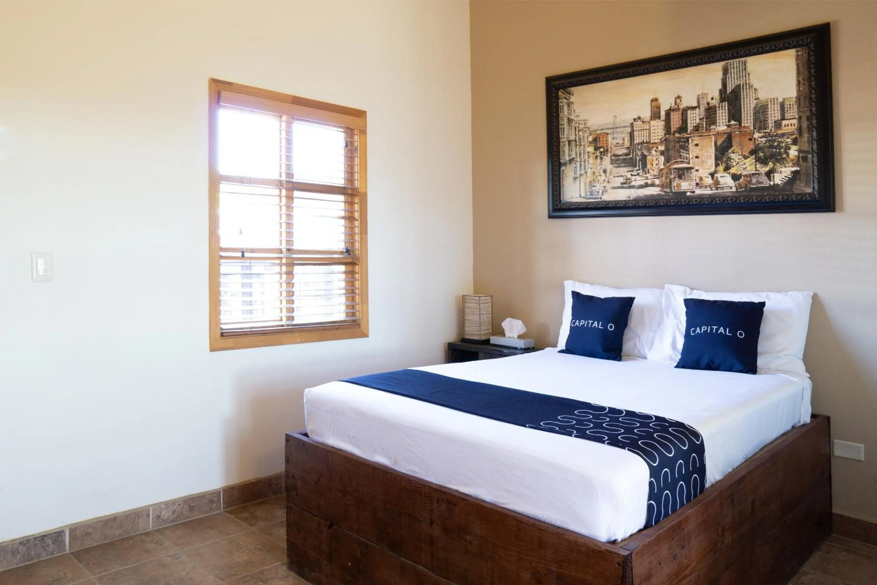 Bedroom, Bed in Capital O Hotel Villa Azura