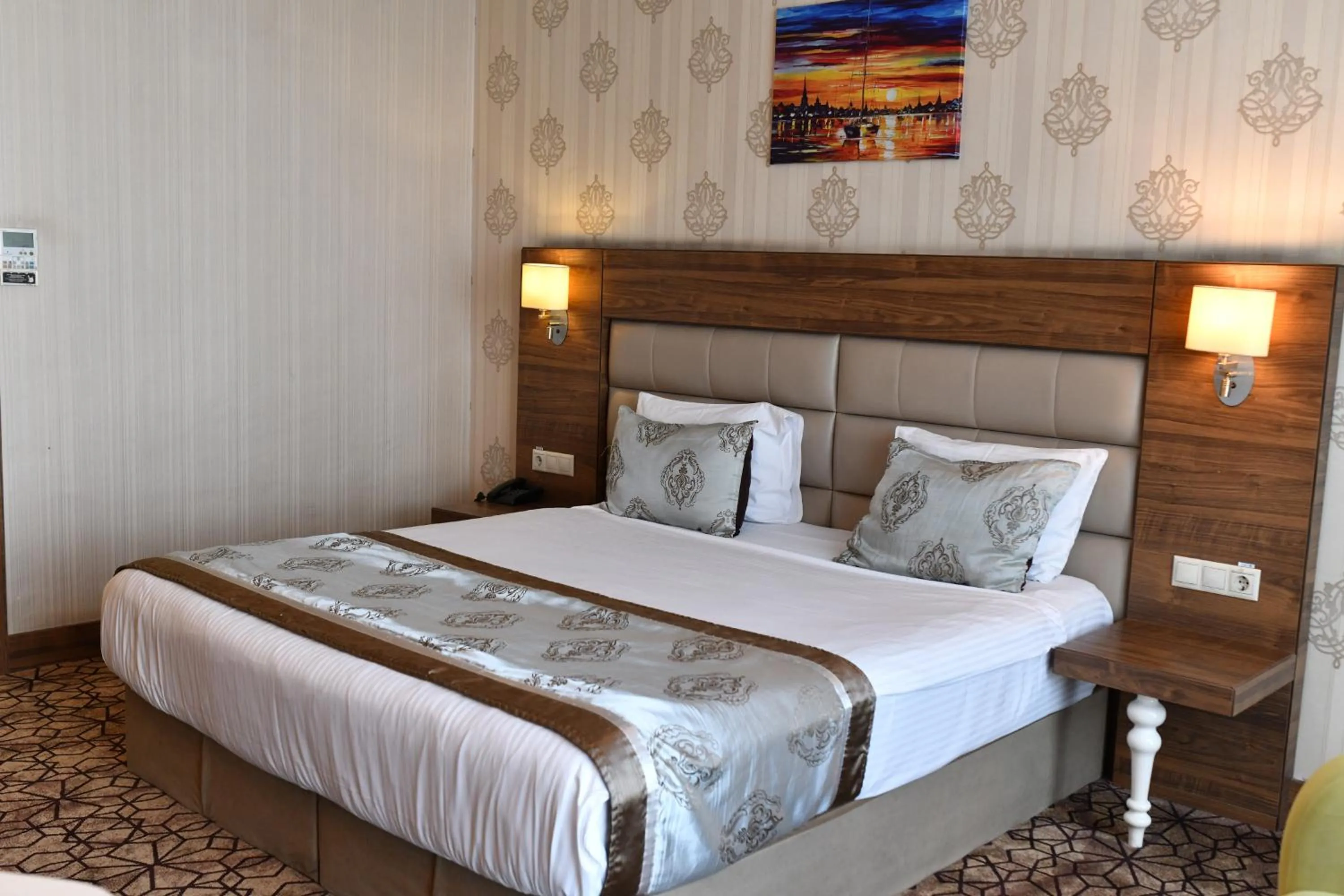 Bed in Royal Hotel Inegol