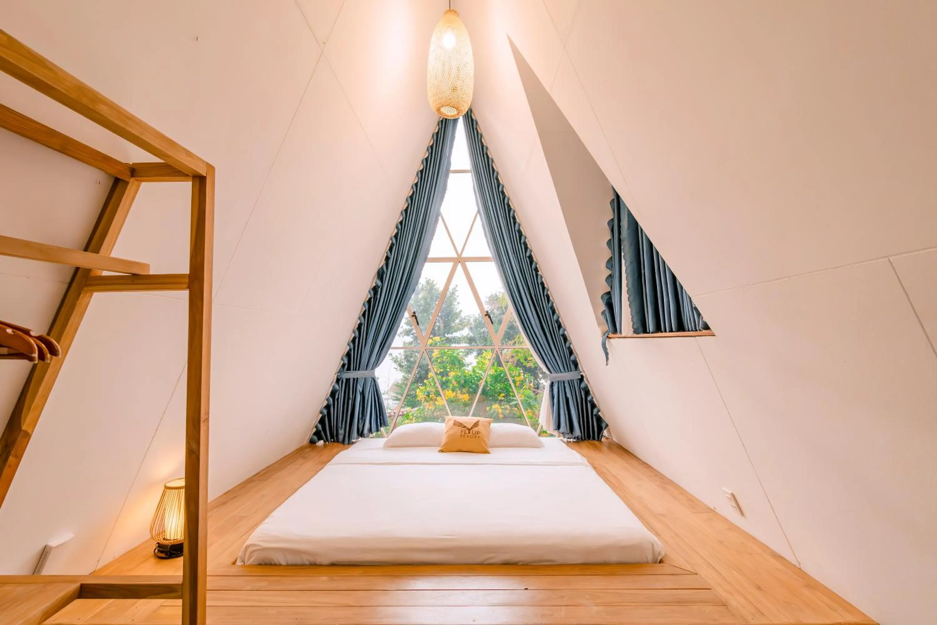 Bed in Fly Up Resort