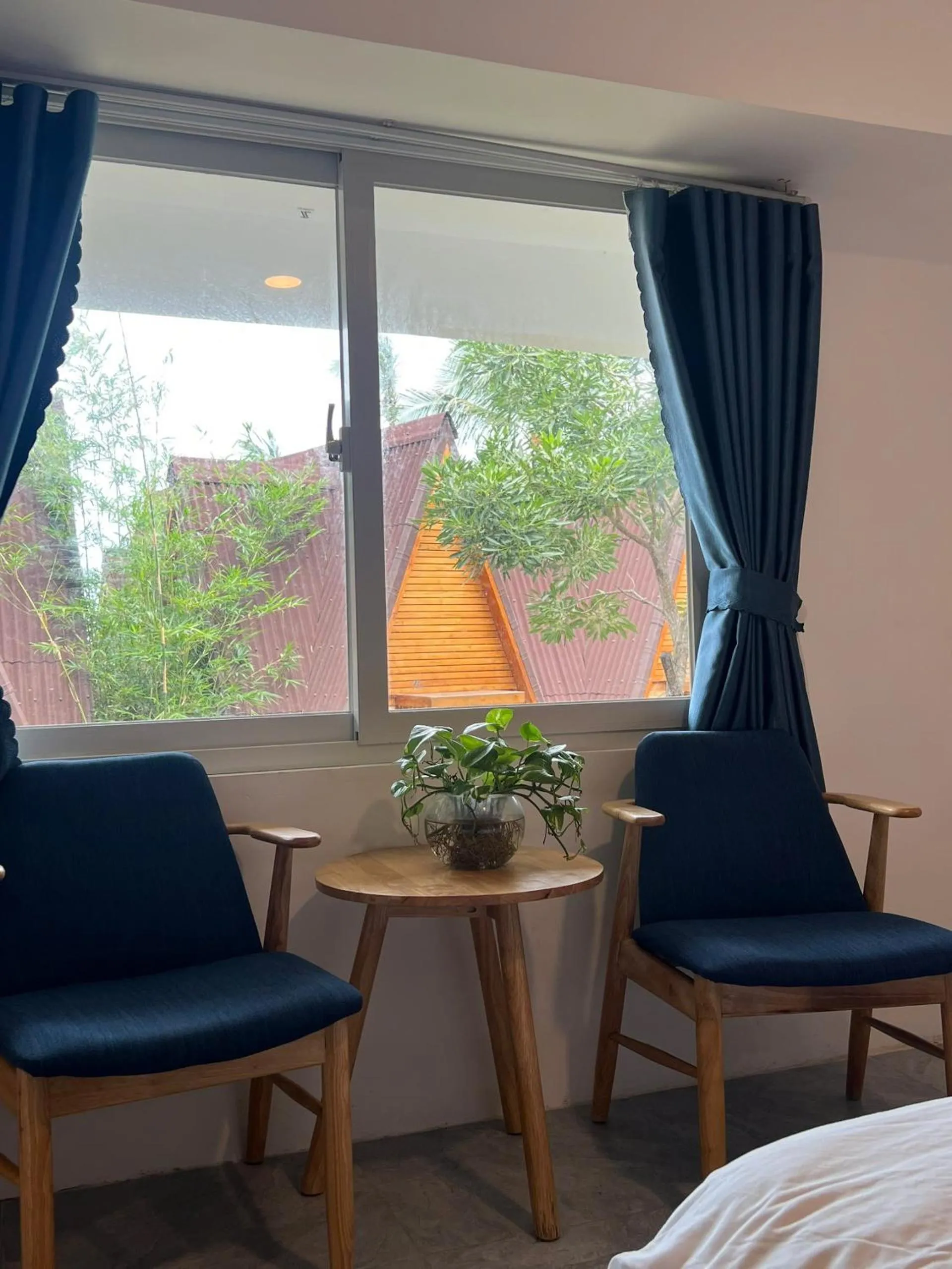 Seating area in Fly Up Resort