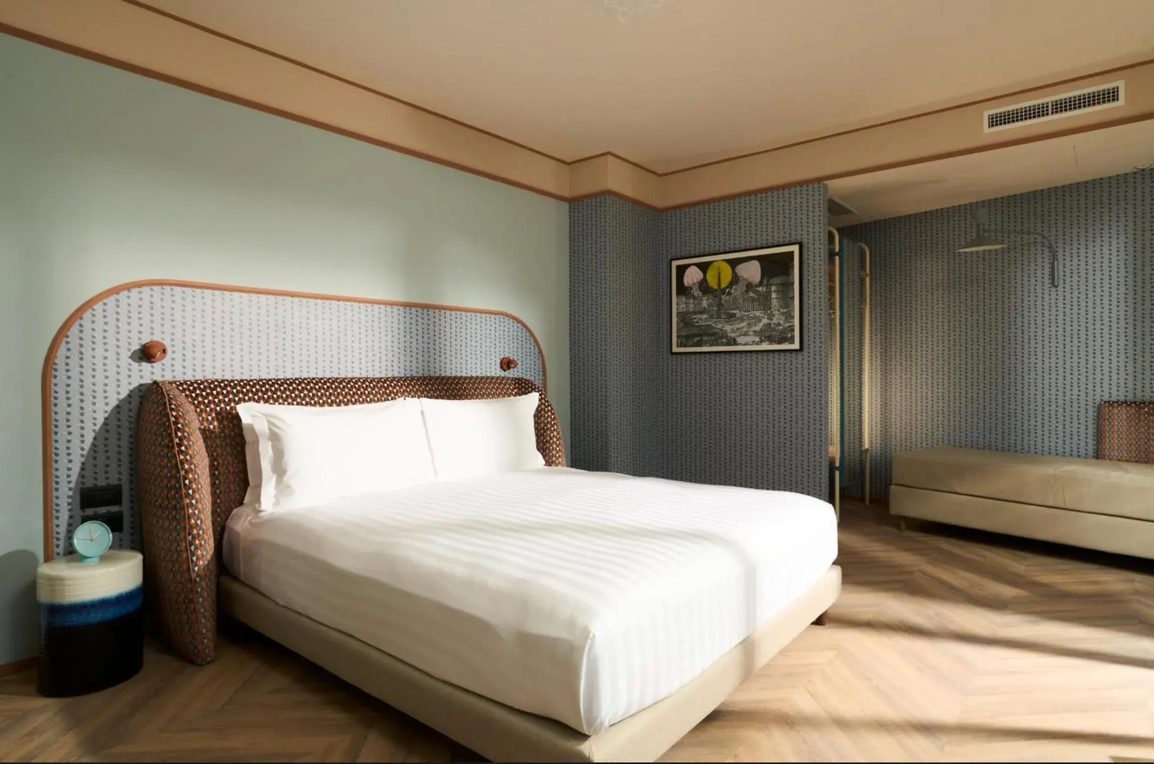 Bed in Cloud 7 Roma Hotel Bed in Cloud 7 Roma Hotel