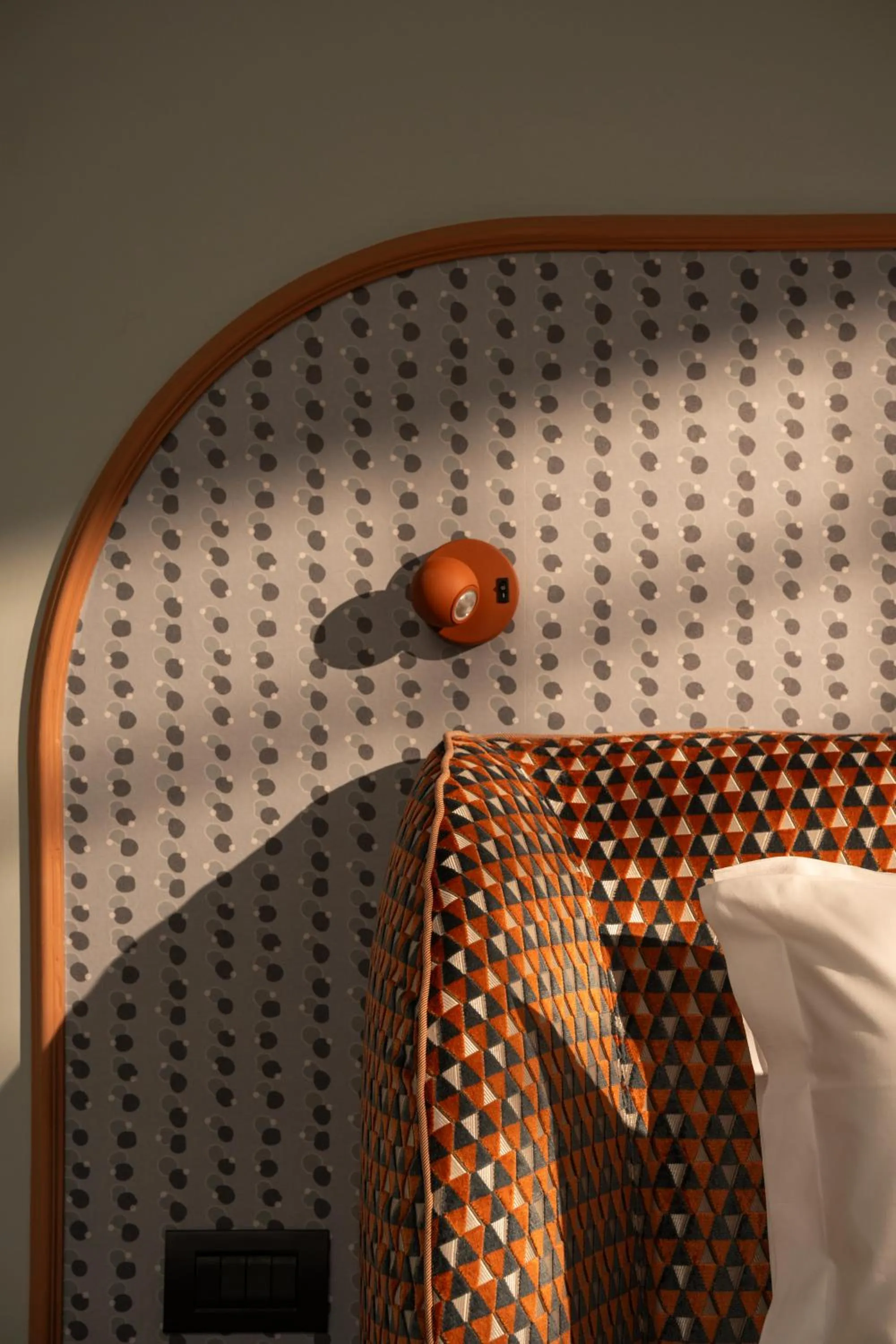 Bed in Cloud 7 Roma Hotel