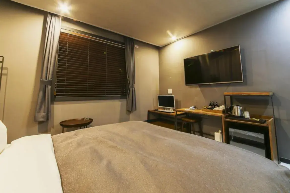 Bed in Hotel Browndot Myeongseo Convention Bed in Hotel Browndot Myeongseo Convention