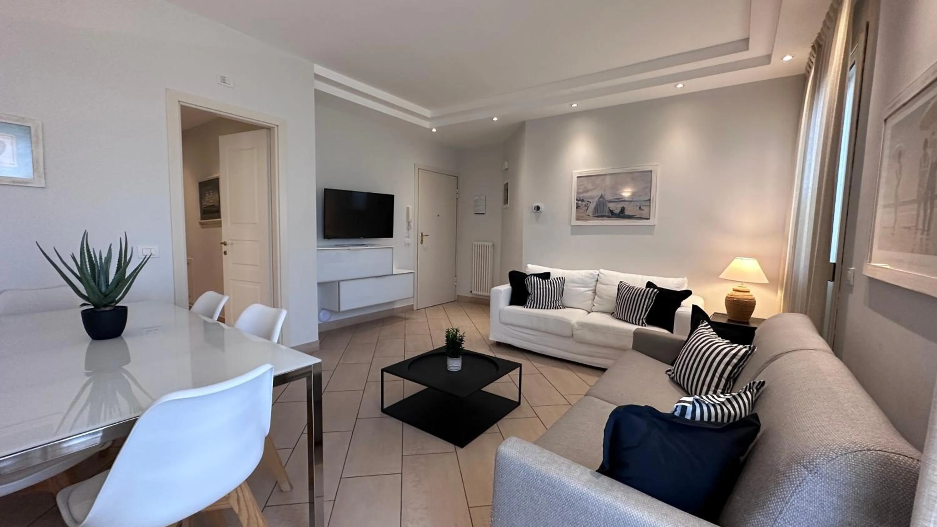 TV and multimedia in Residence Lungomare - Charming apartments