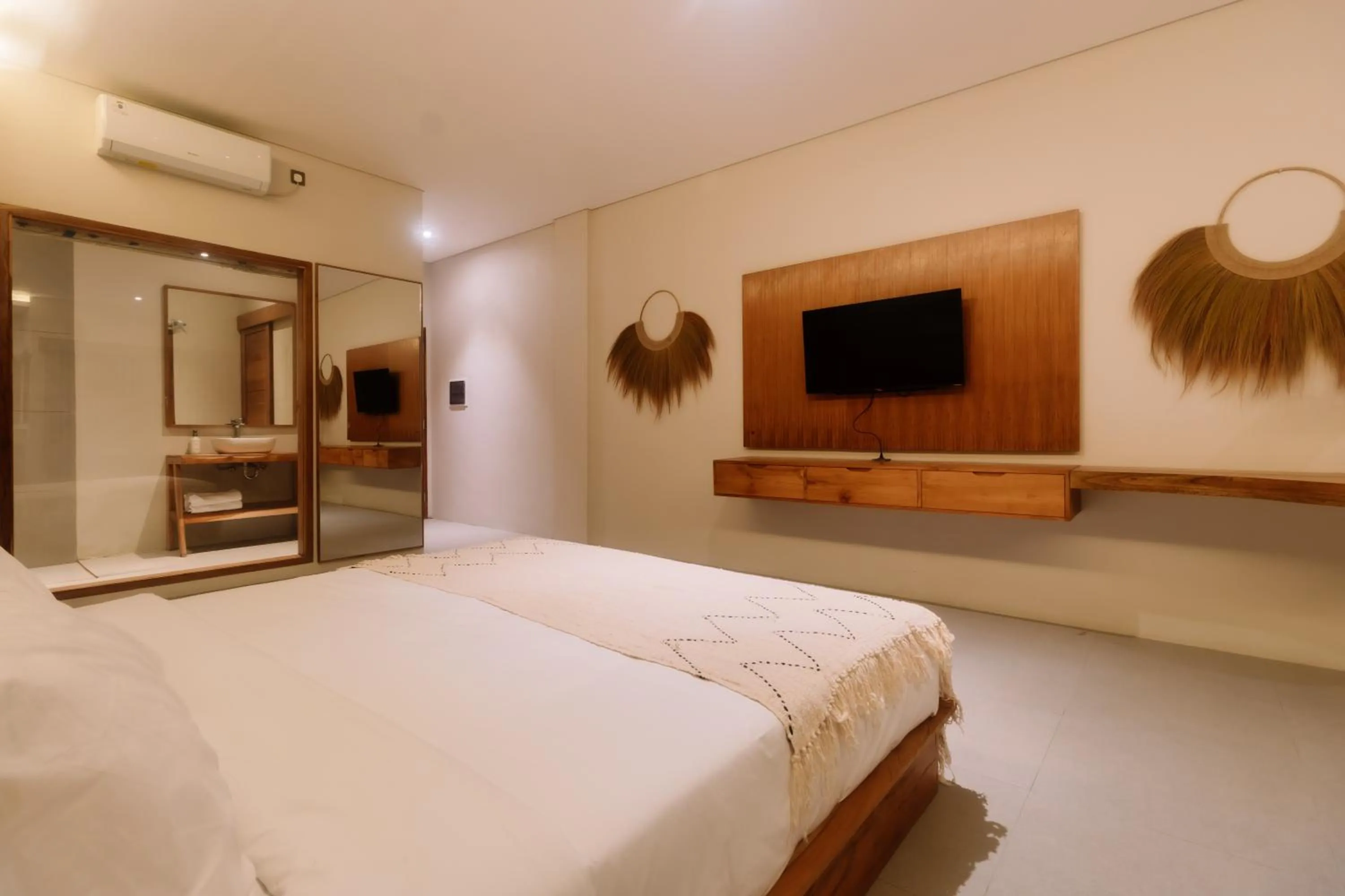 Bed in Campbar 4 by AGATA