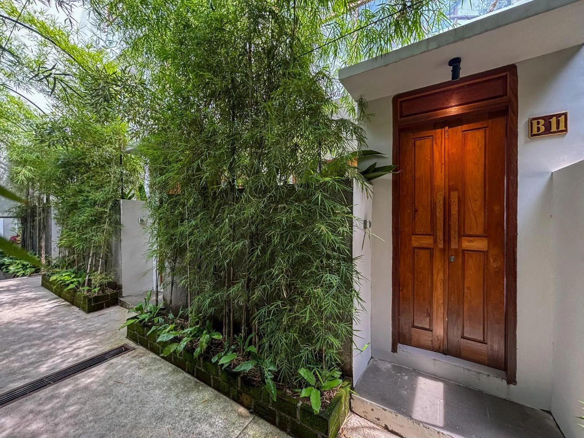 Property building in Campbar 4 by AGATA