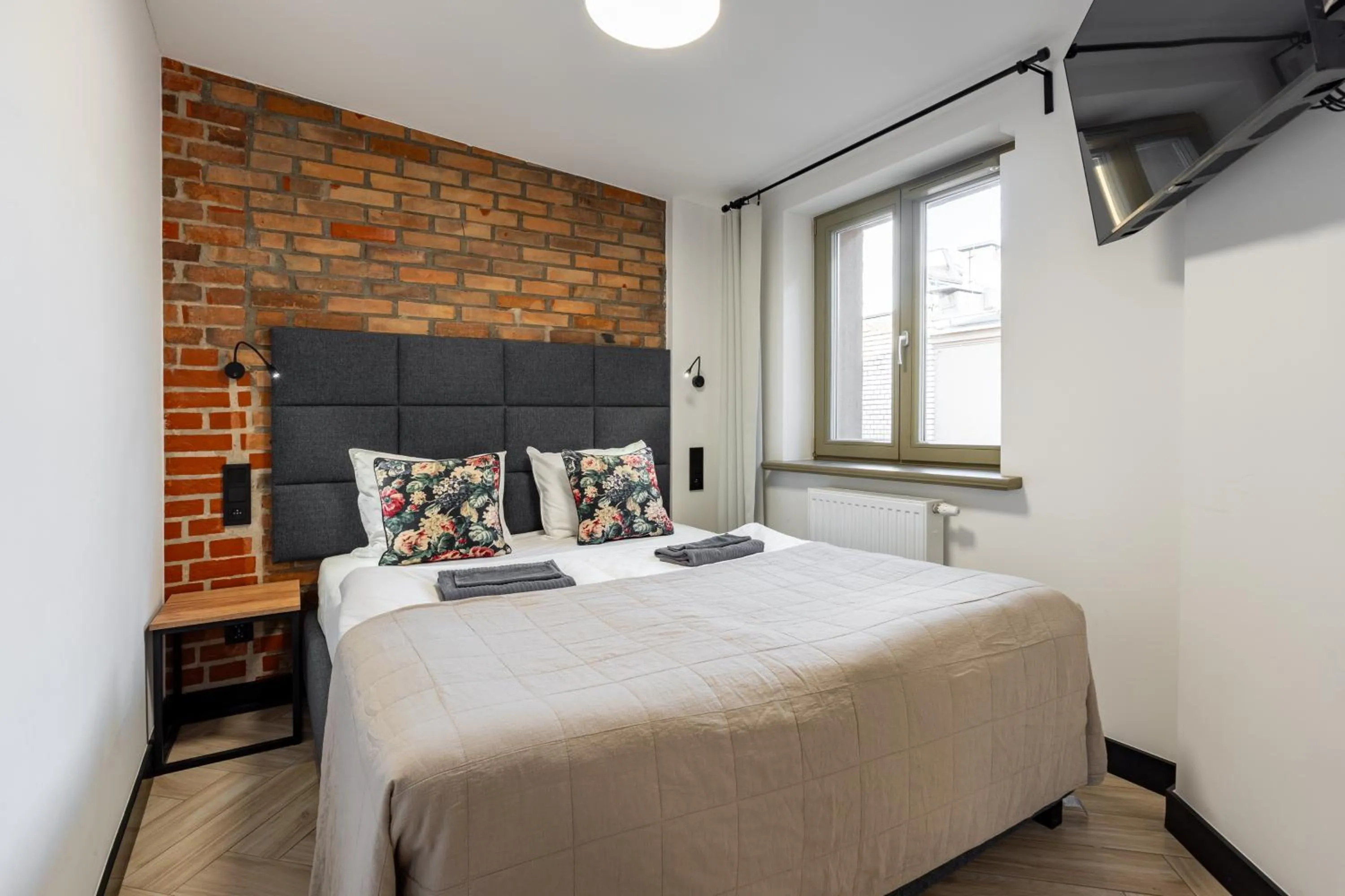 One-Bedroom Superior Apartment in Pod Błękitnymi Podkowami