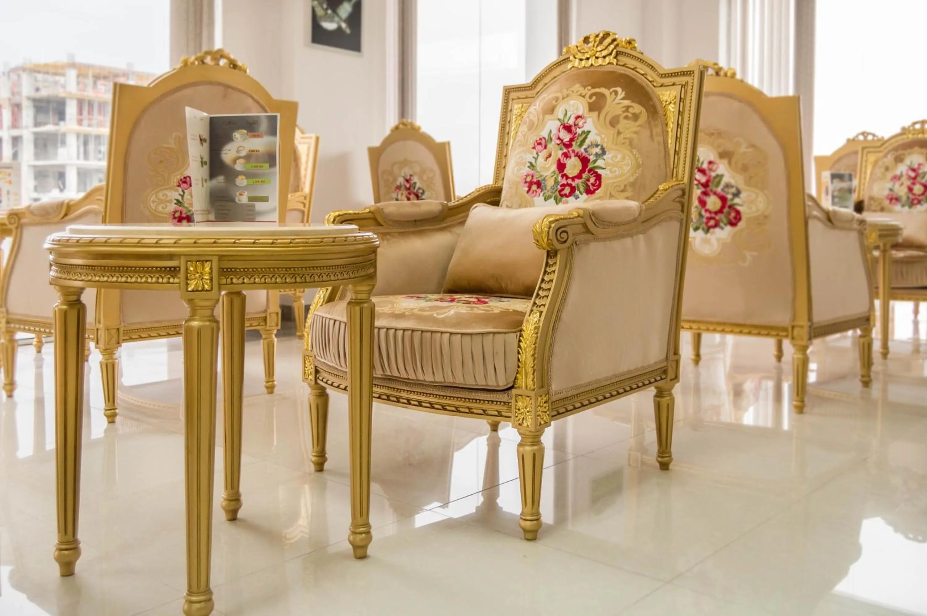 Lobby or reception in Alhattali Hotel