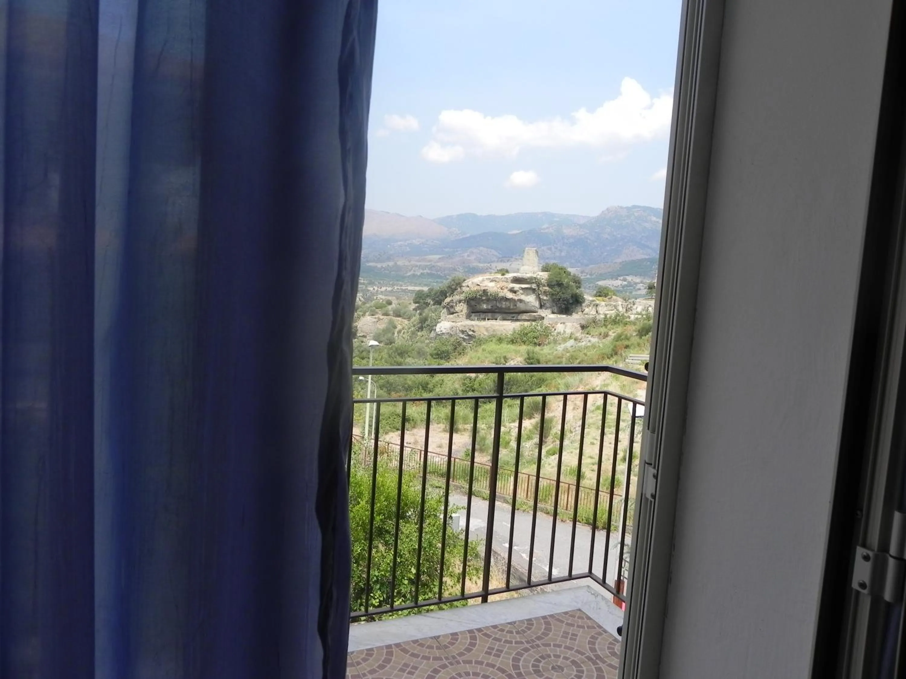 Property building in Affittacamere Bellavista