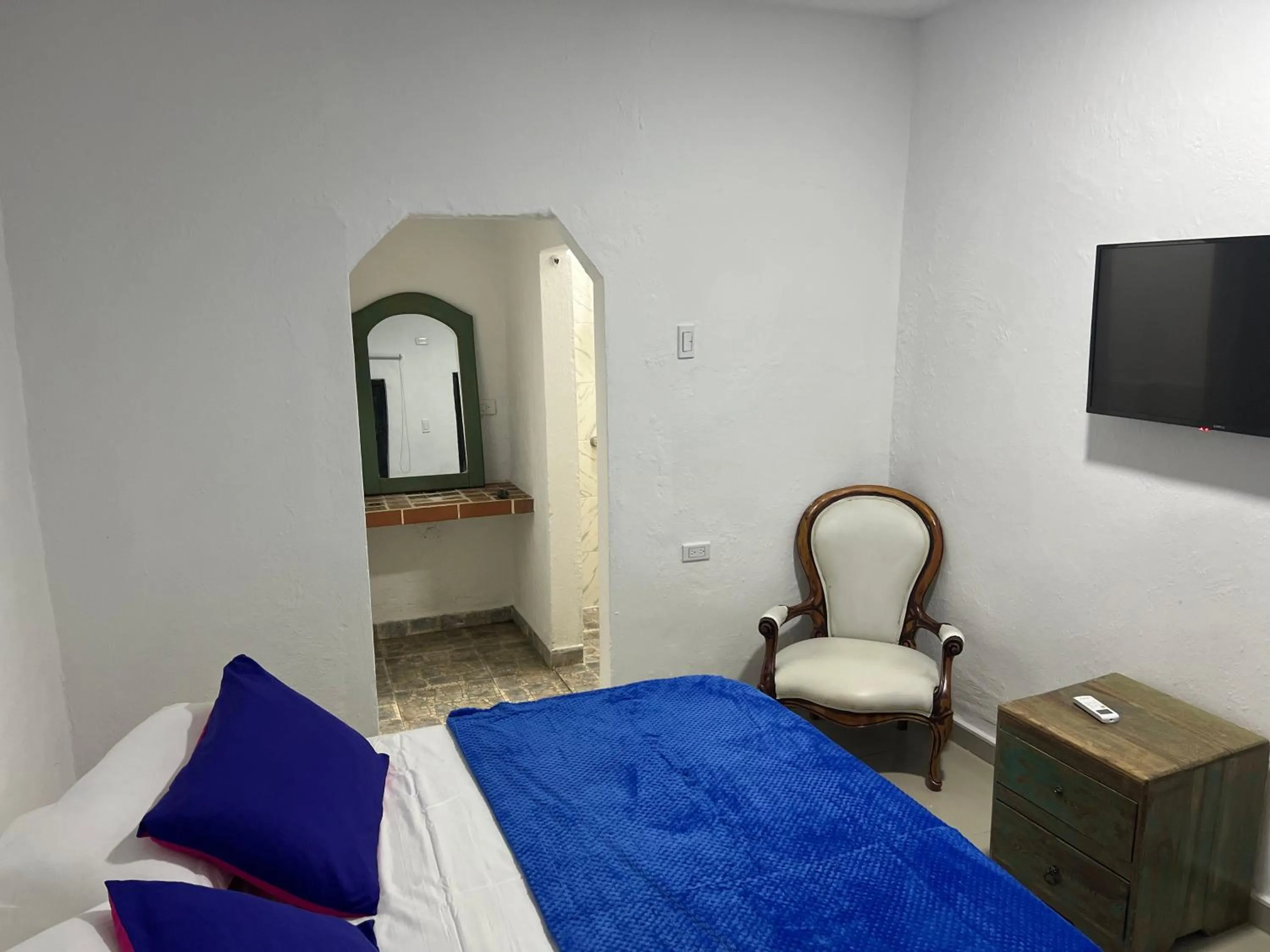 TV and multimedia, Bed in Casa Torices Real 12