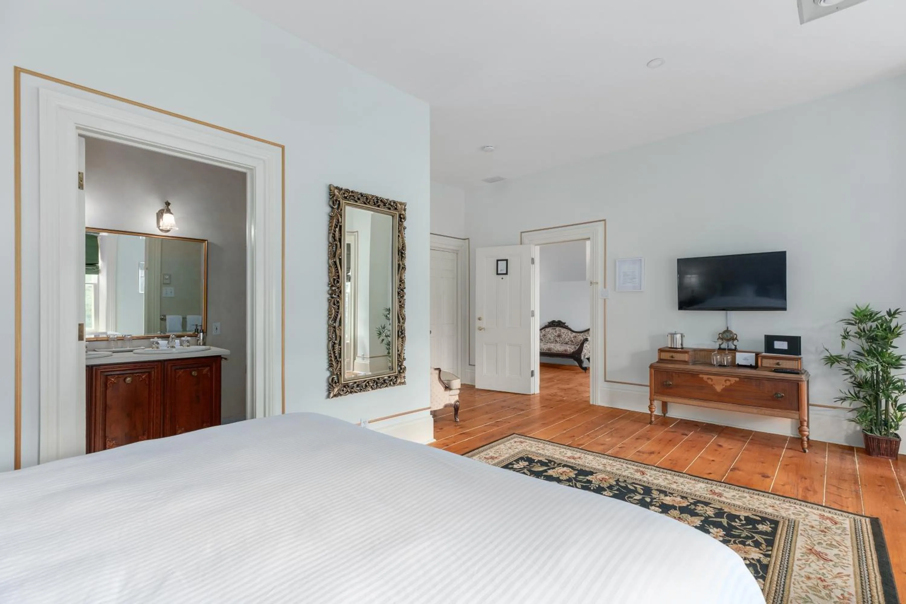 Bed in Manoir Sweetsburg