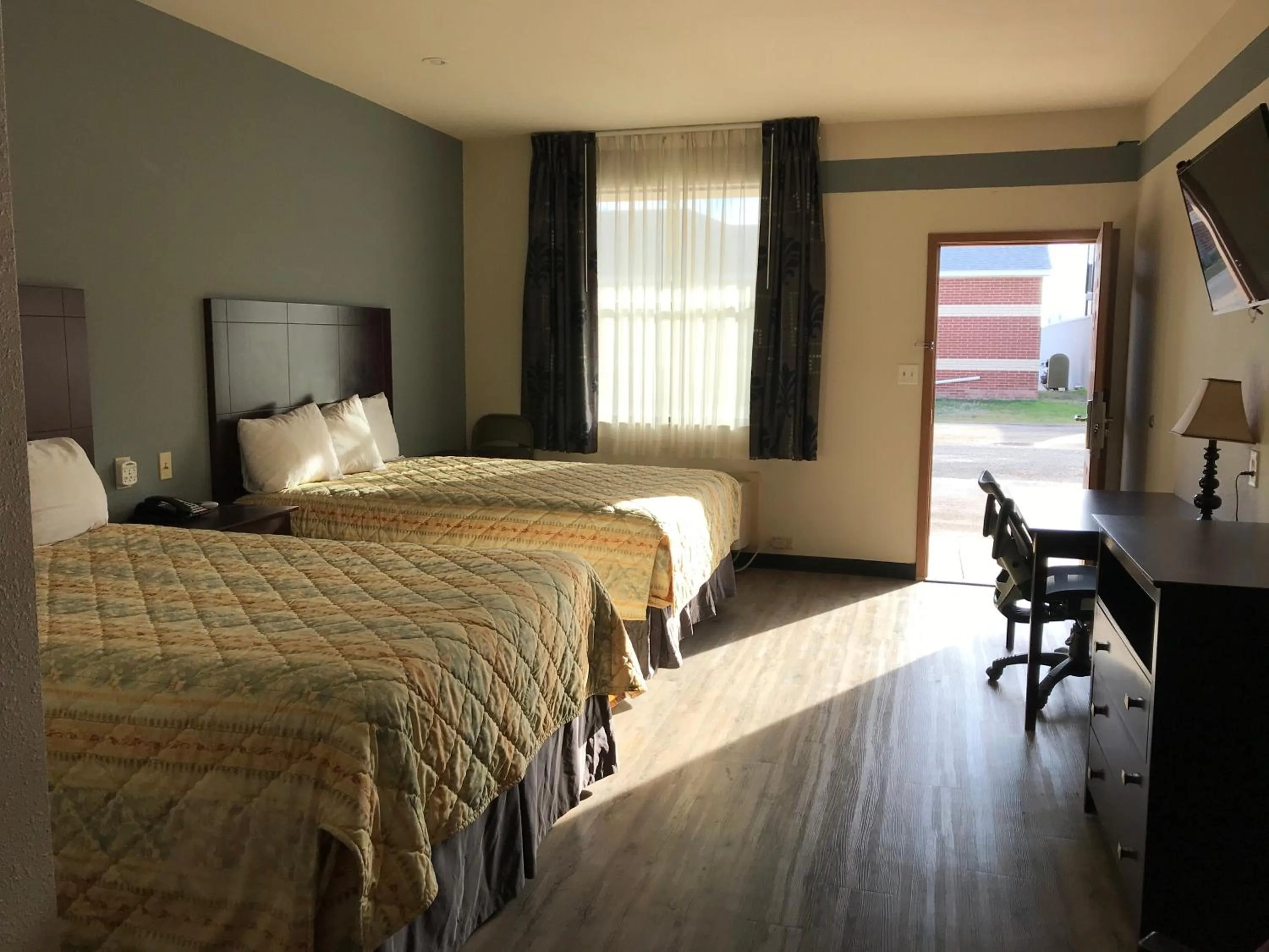 Bed in Big Lake Inn and Suites