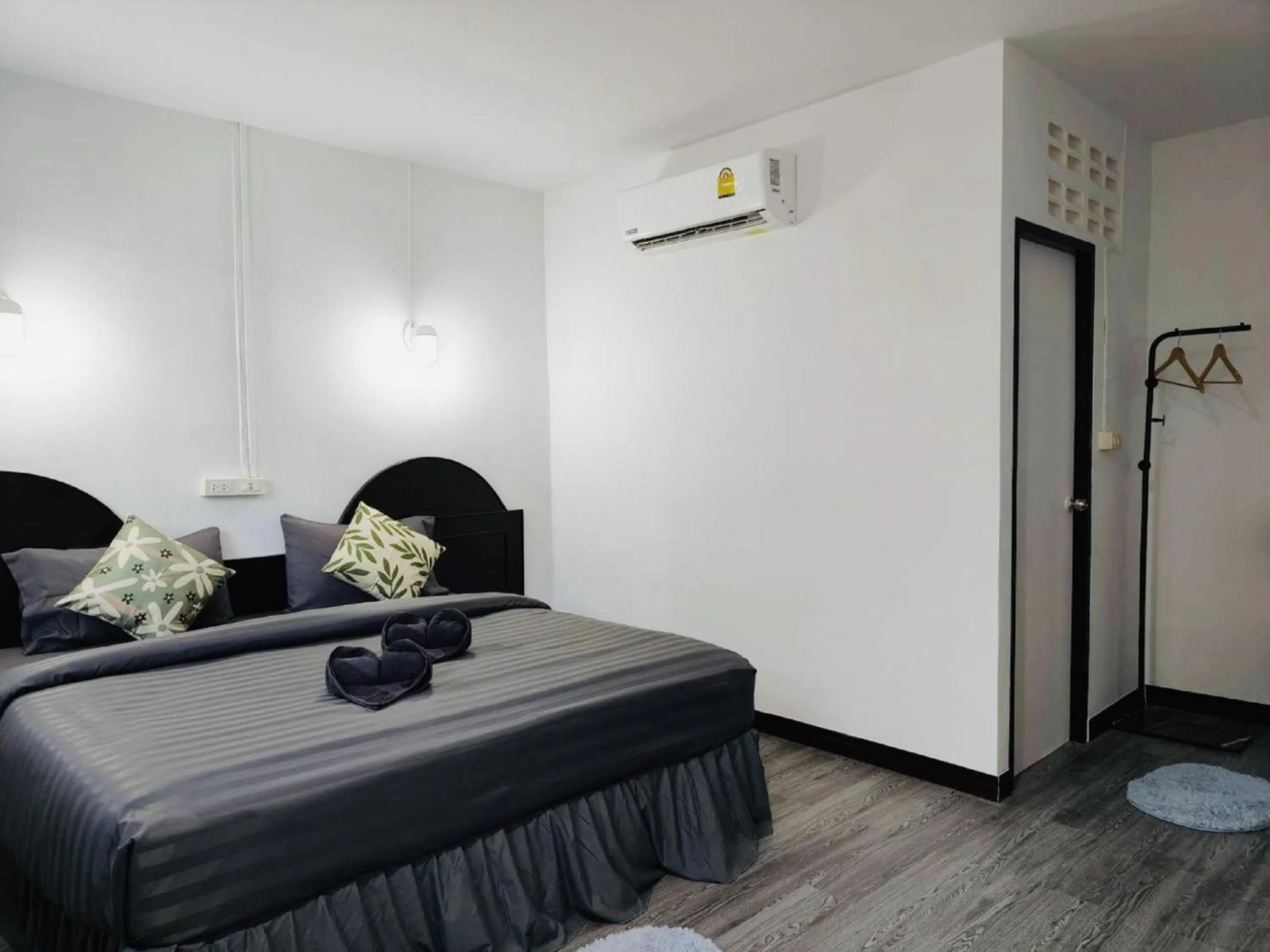 air conditioner, Bed in White House