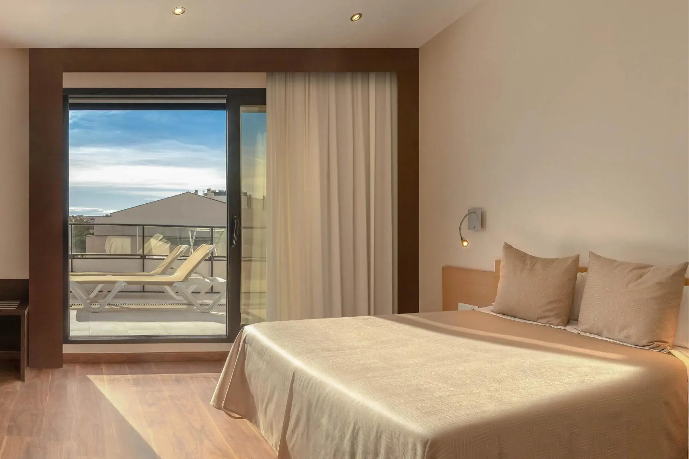 Bed in RH Don Carlos & Spa Bed in RH Don Carlos & Spa