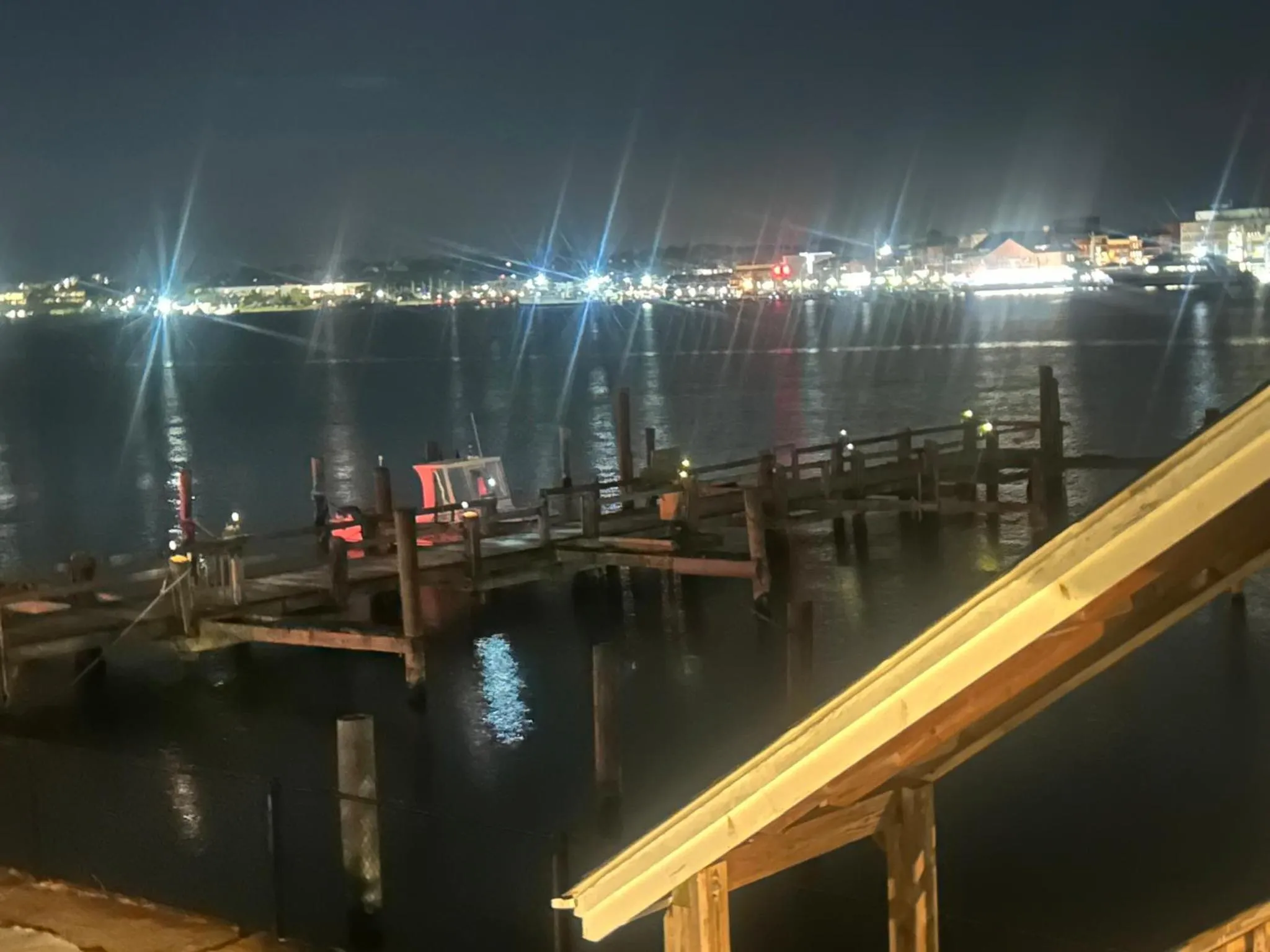 Thames Inn and Marina