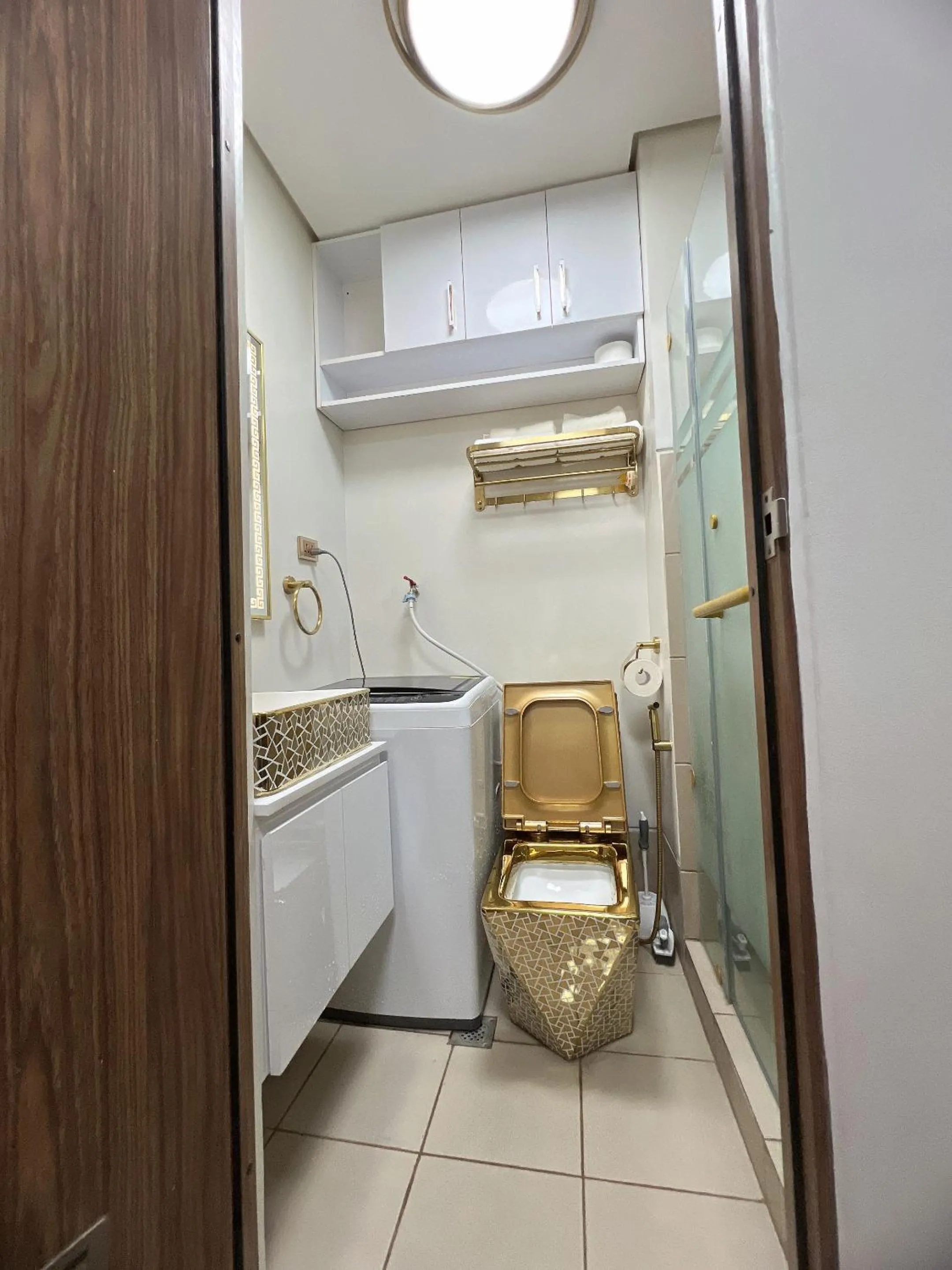 Hadisha Suite Spring Residence