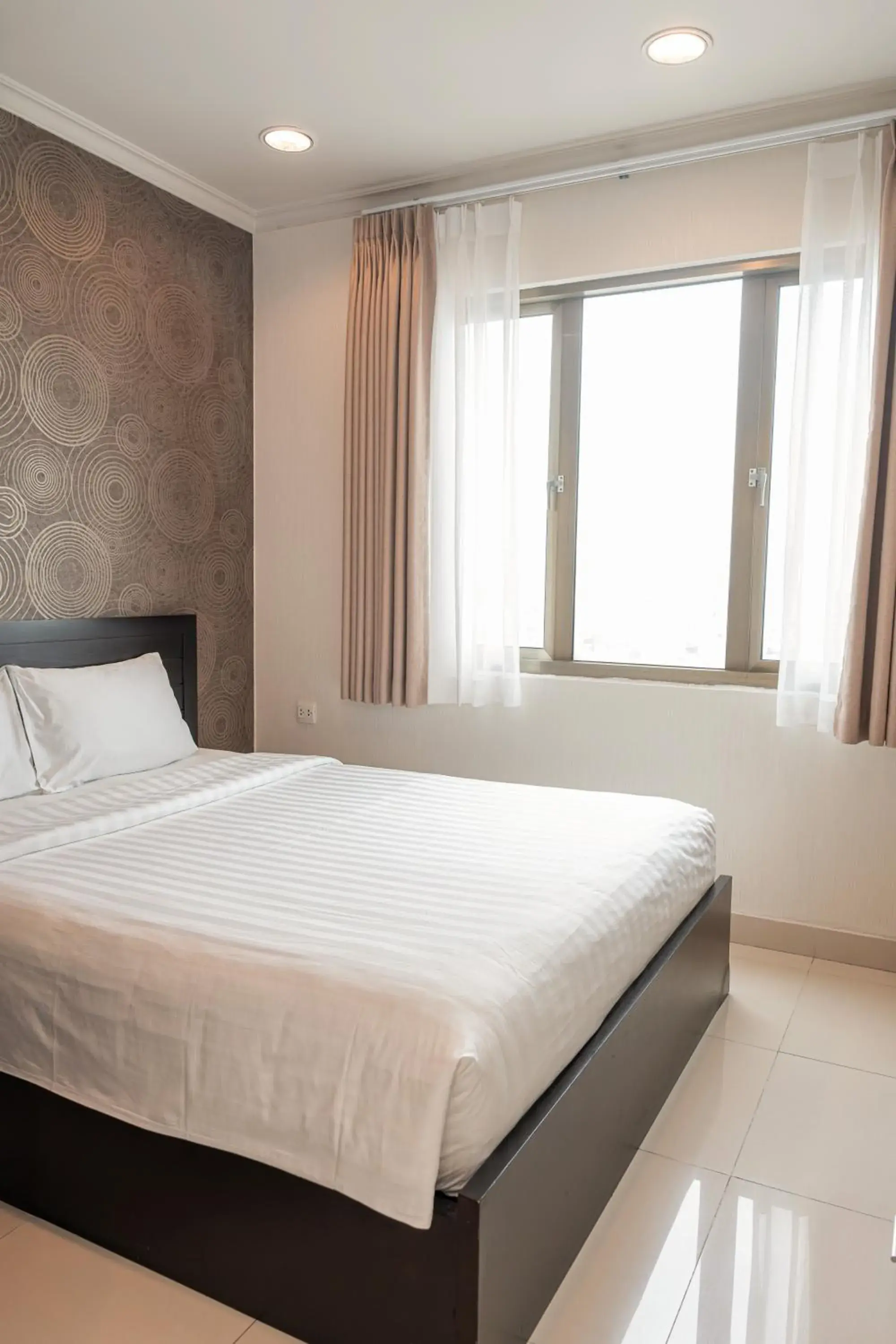 Executive Two-Bedroom Apartment in Mayfair Suites Executive Two-Bedroom Apartment in Mayfair Suites