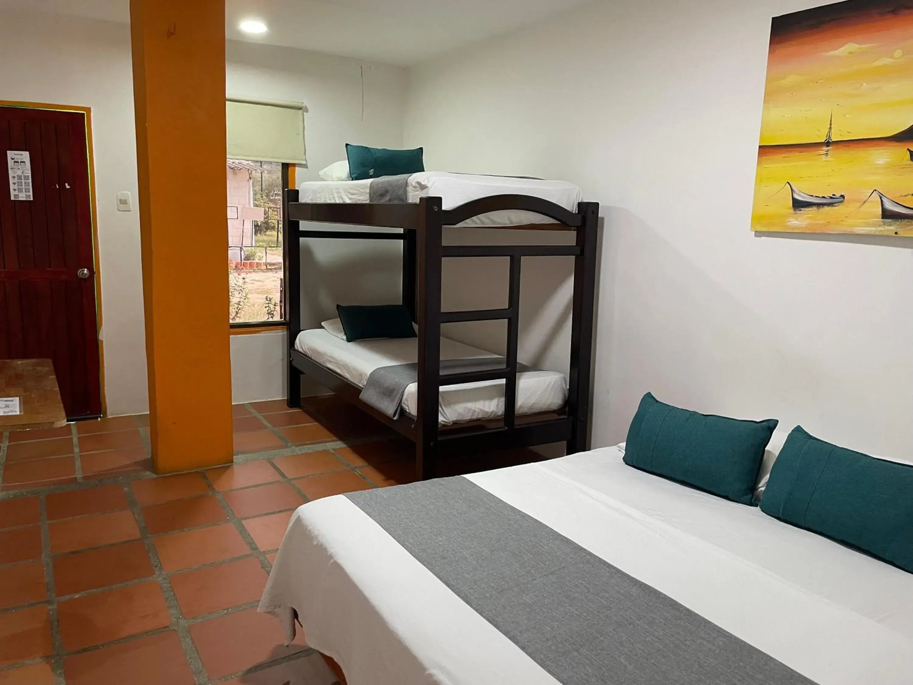 Standard Quadruple Room in Biohotel Caribe Green Standard Quadruple Room in Biohotel Caribe Green