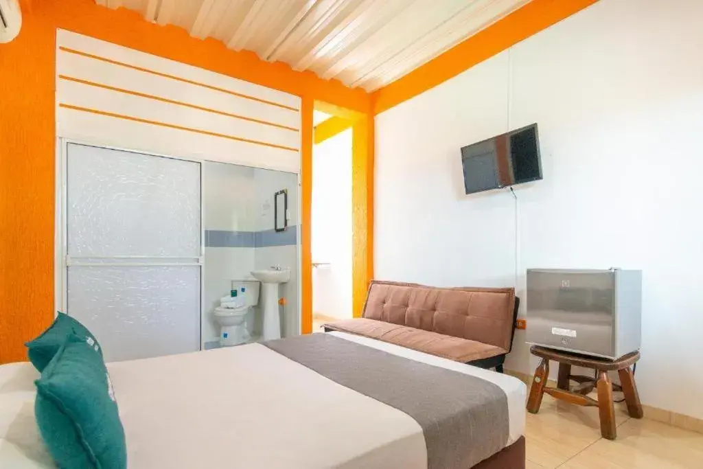 Deluxe Room (2 Adults + 1 Child) in Biohotel Caribe Green Deluxe Room (2 Adults + 1 Child) in Biohotel Caribe Green