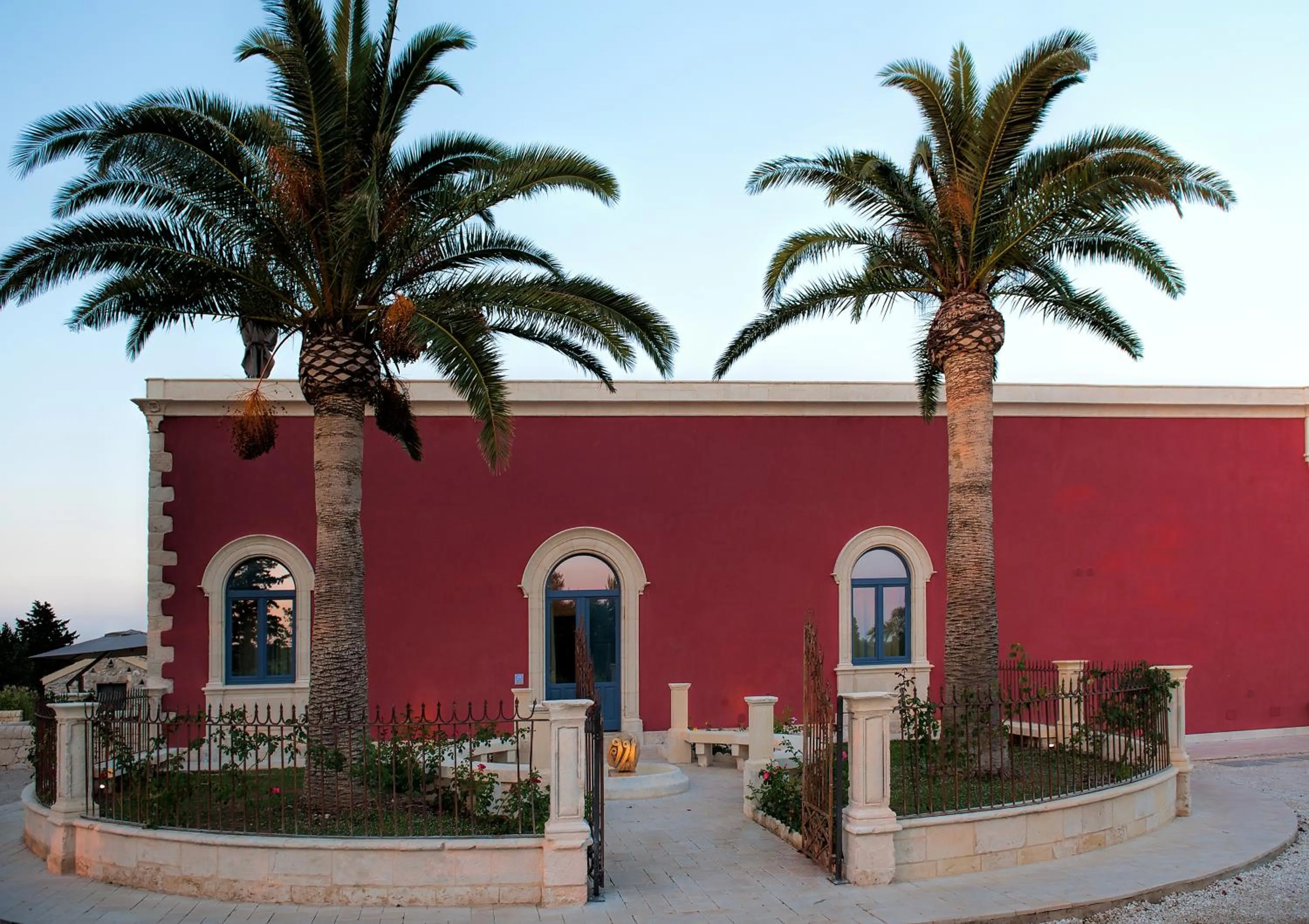Property building in Masseria Della Volpe