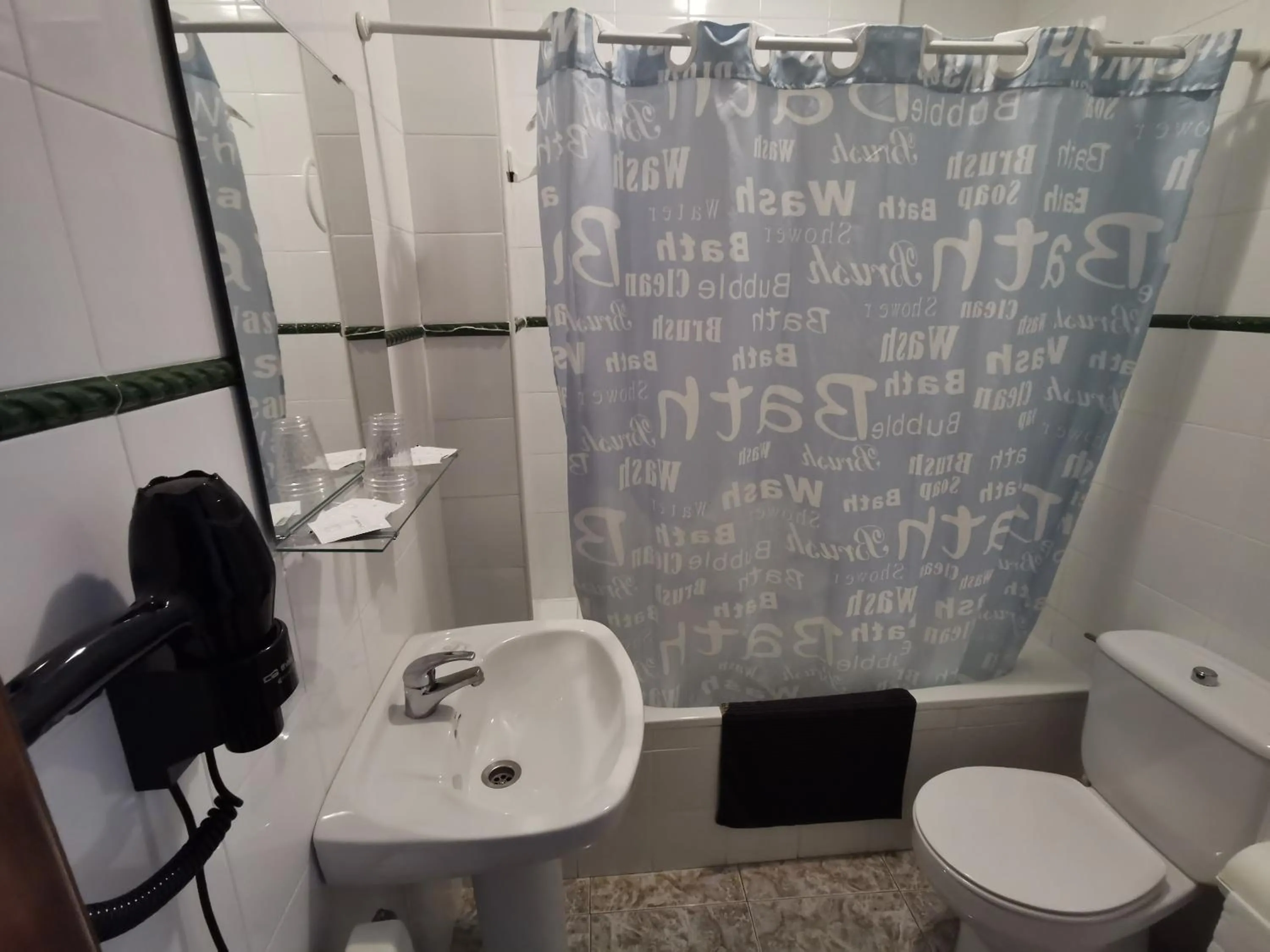 Bathroom in Hotel Doña Carmen