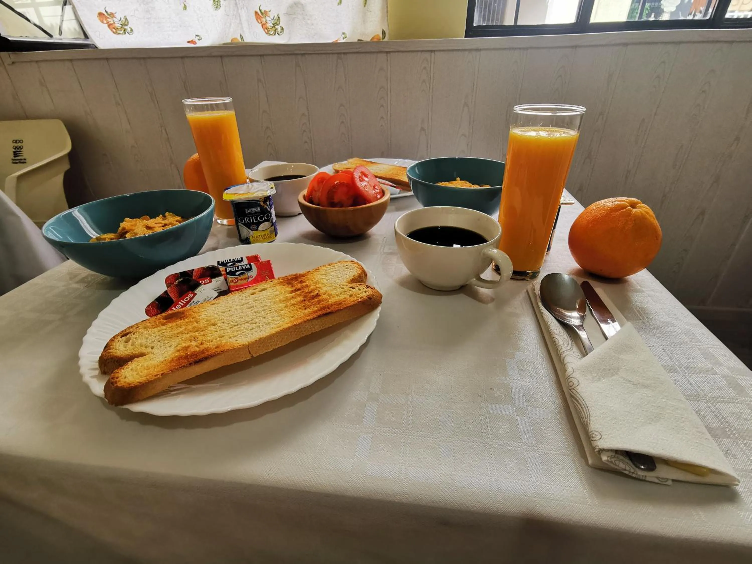 Breakfast in Hotel Doña Carmen