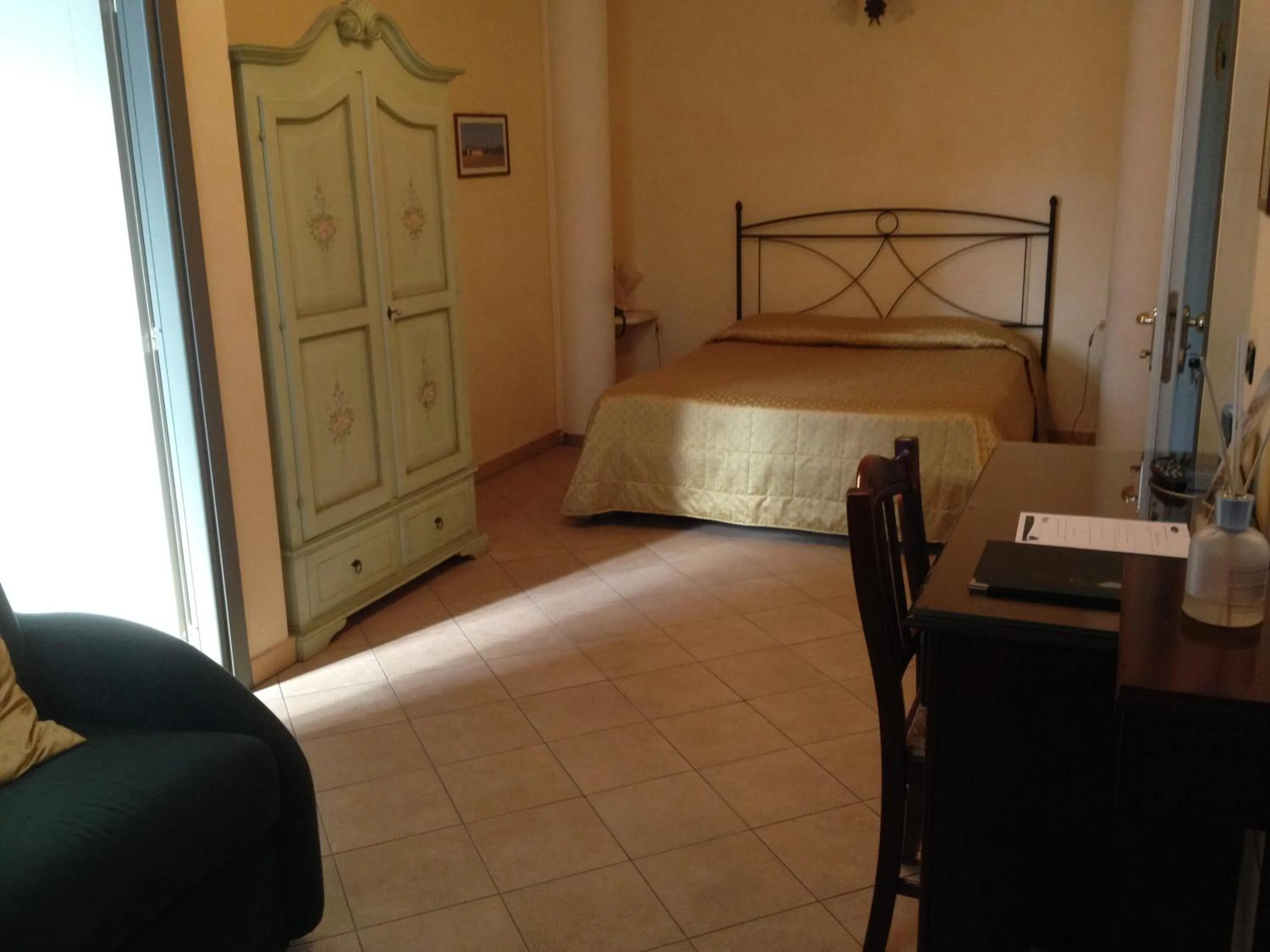 Photo of the whole room, Bed in Hotel del Rio Srl - RISTORANTE e Azienda agricola