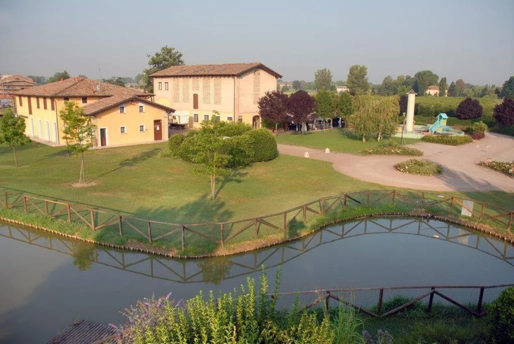Bird's eye view in Hotel del Rio Srl - RISTORANTE e Azienda agricola
