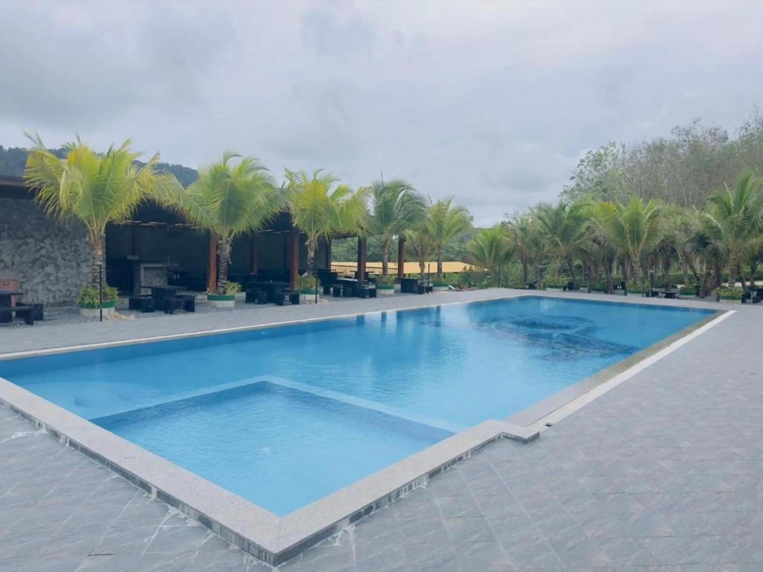 Swimming pool in Chomview Lanta Water Park Resort