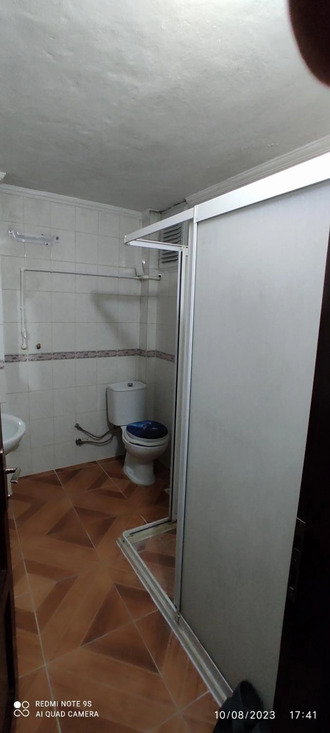 Shower in Kule Apart