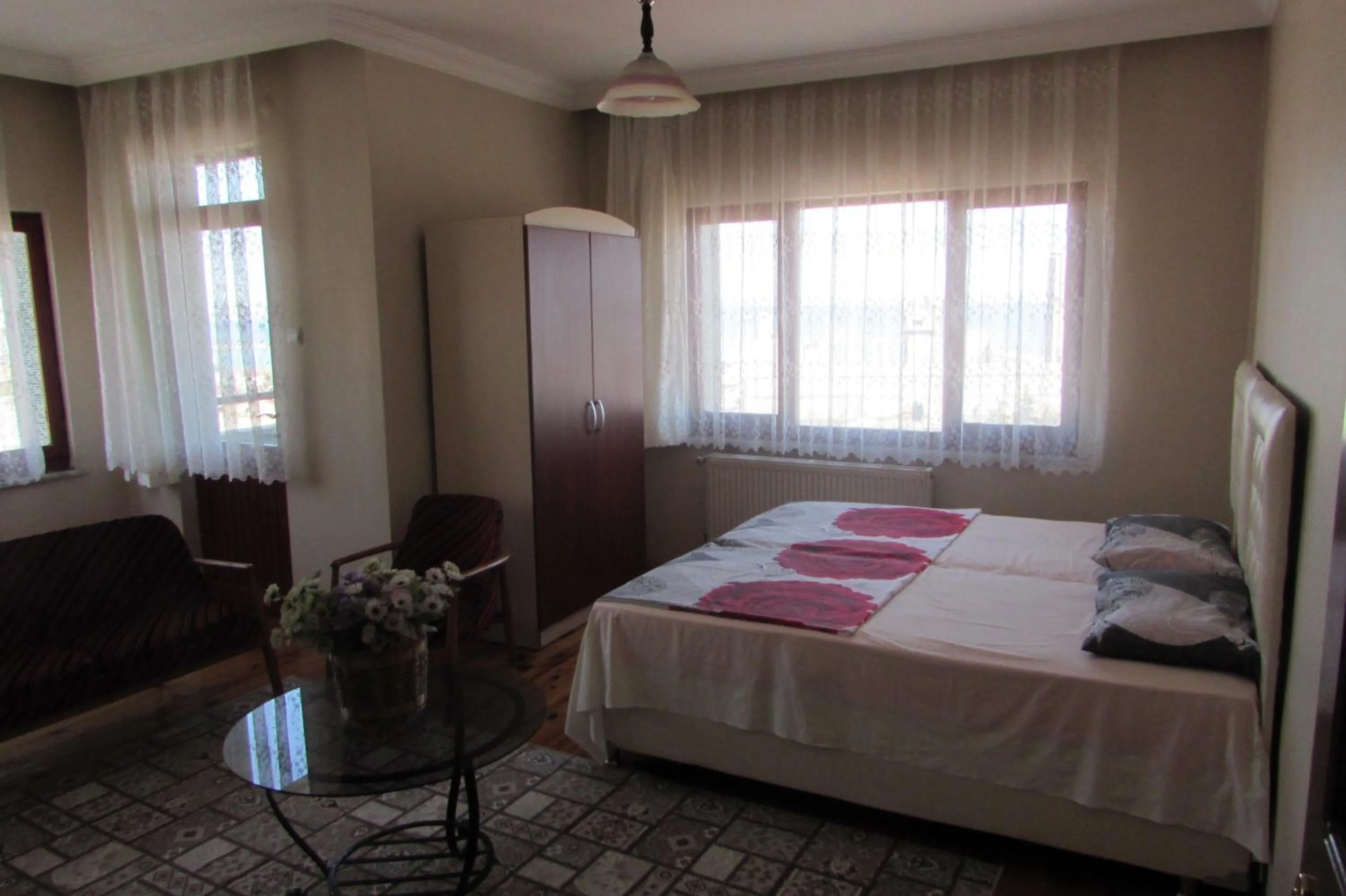 TV and multimedia in Kule Apart