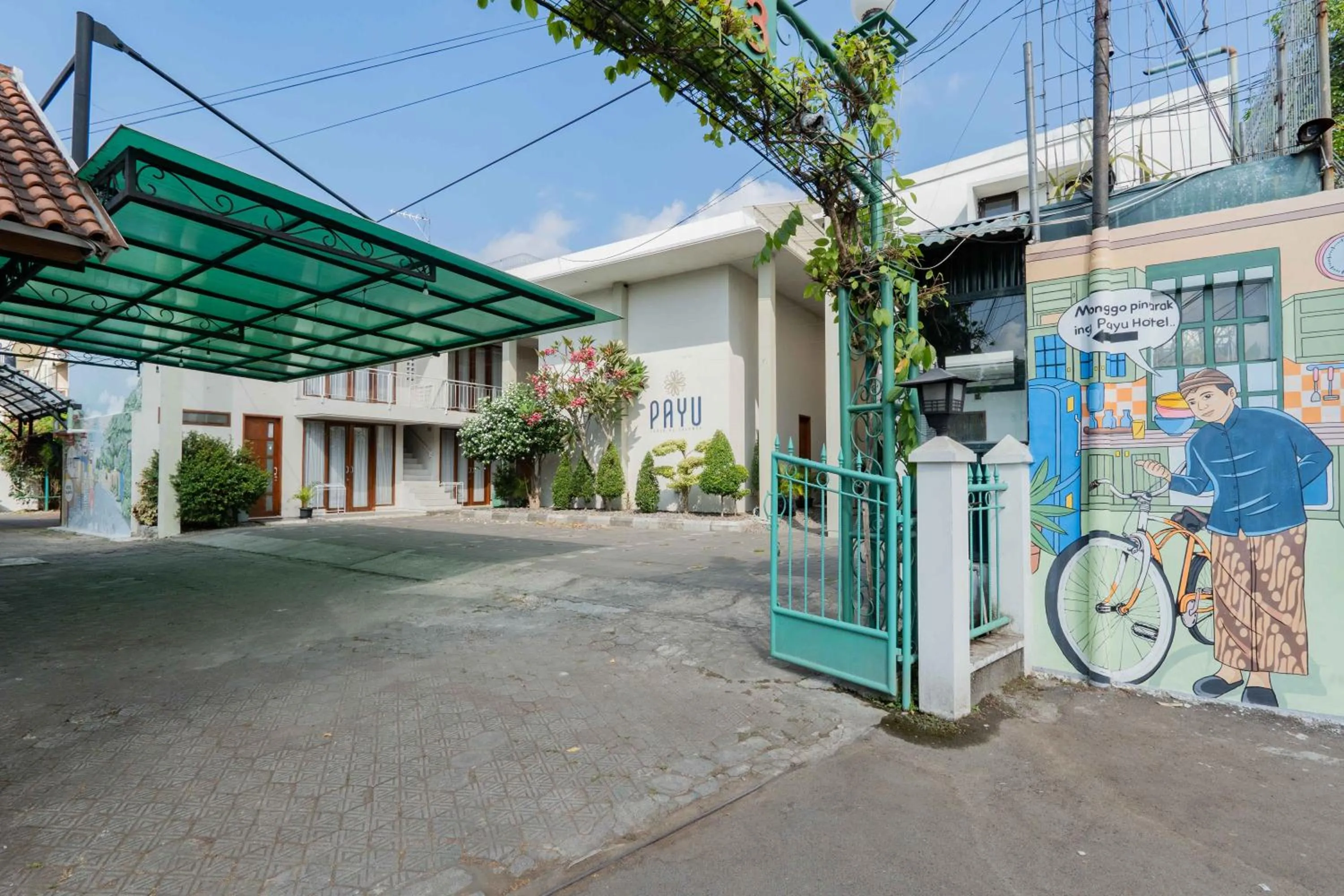 Property building in Hotel Talenta 3