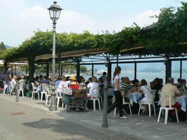 Restaurant/places to eat in Hotel Plinio