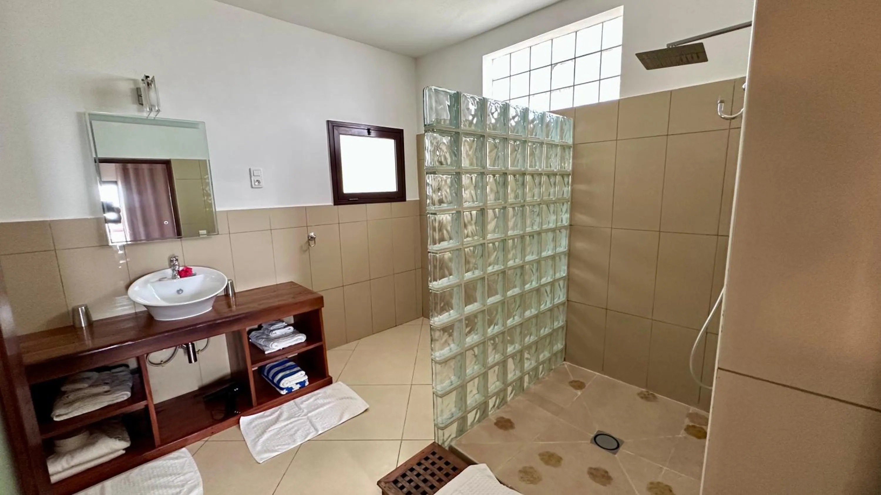 Bathroom in Hotel Mahita Tsara