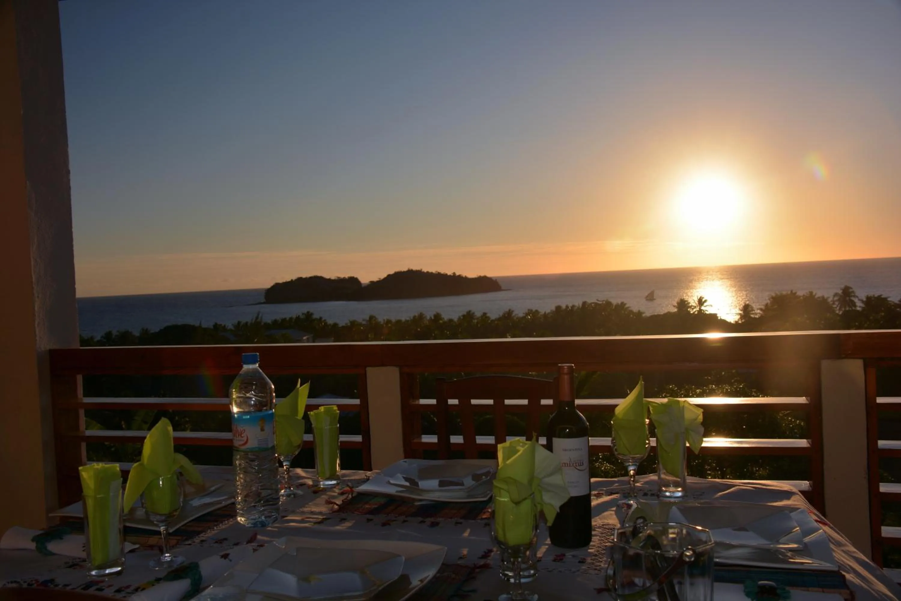 Restaurant/places to eat in Hotel Mahita Tsara