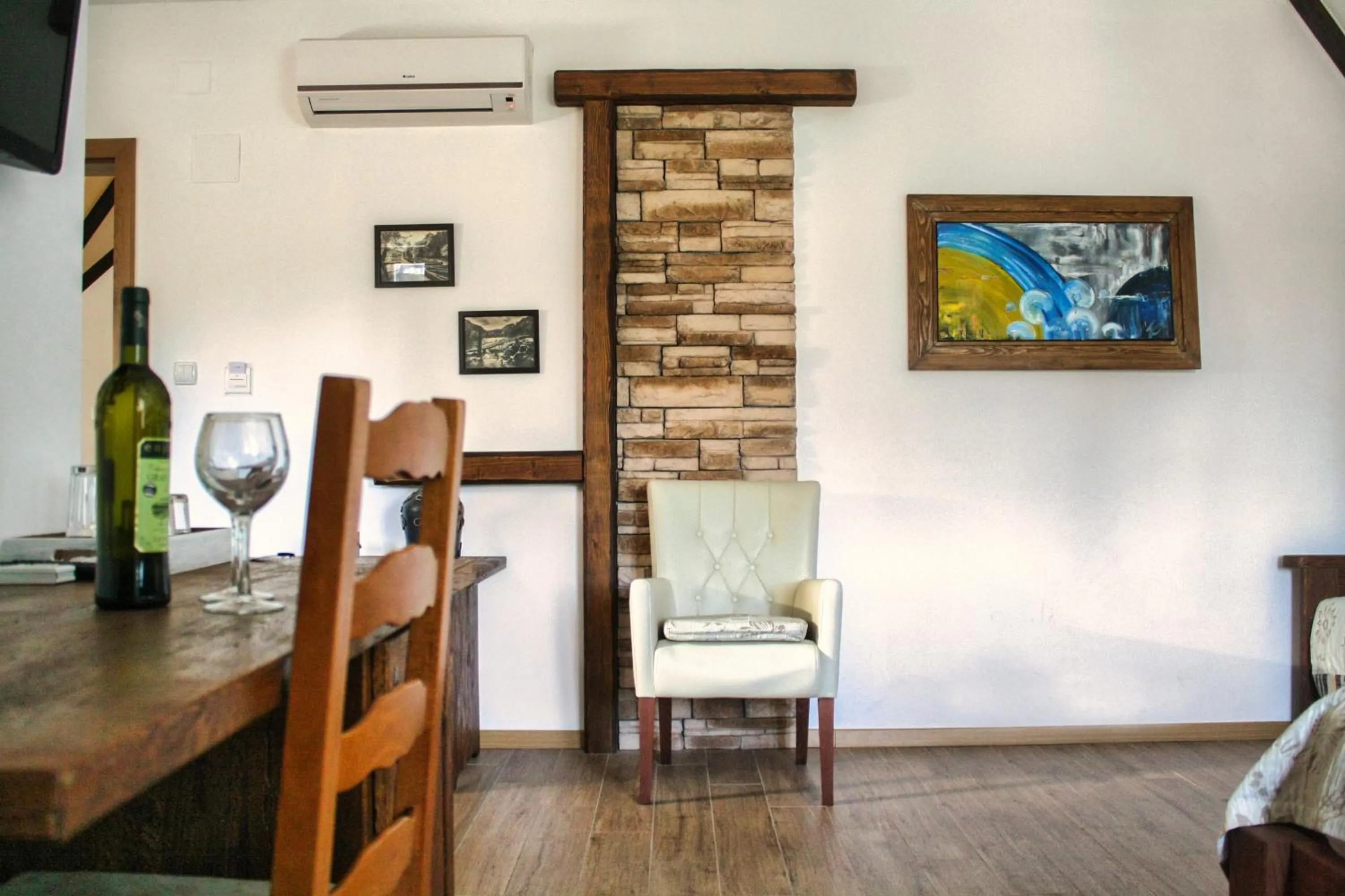 Photo of the whole room in Etno Garden Exclusive