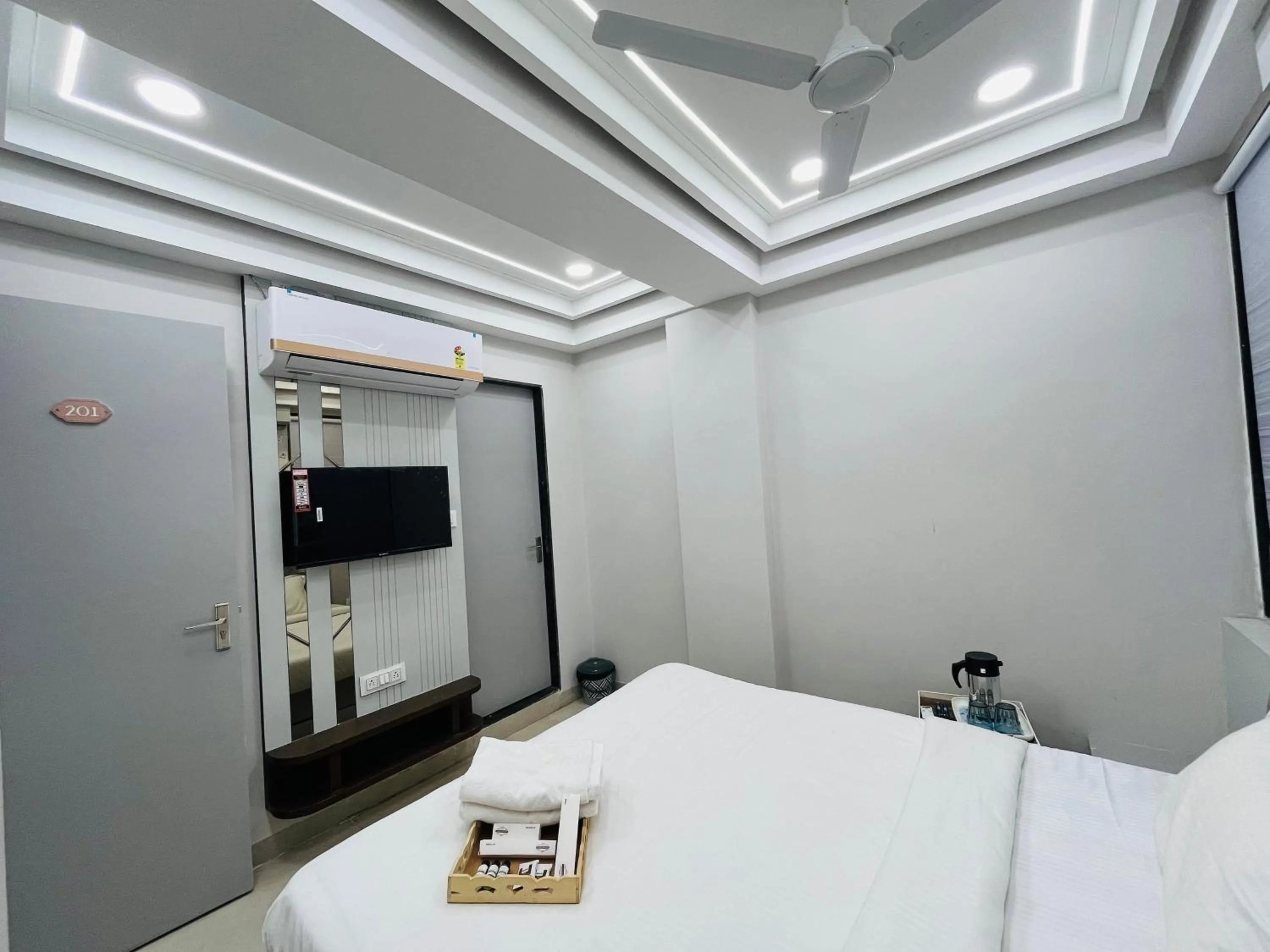 Bed in Hotel Padmawati Palace