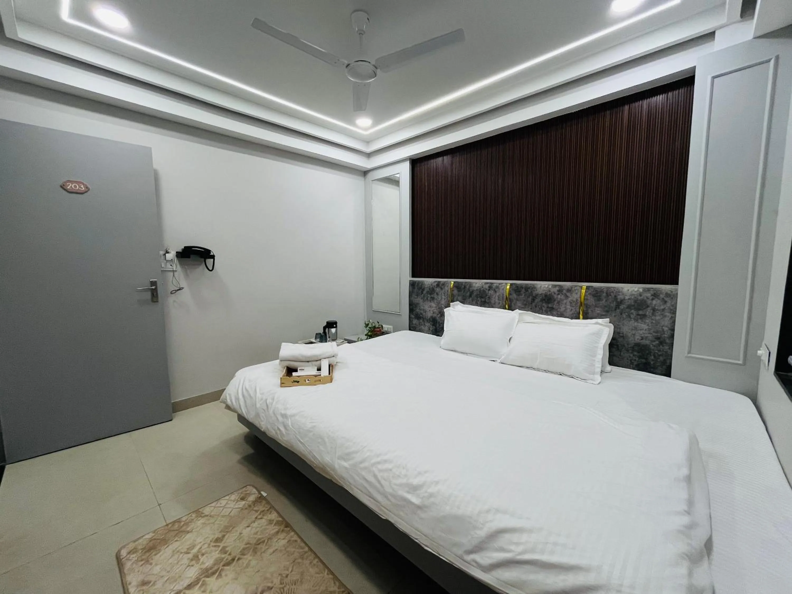 Bed in Hotel Padmawati Palace