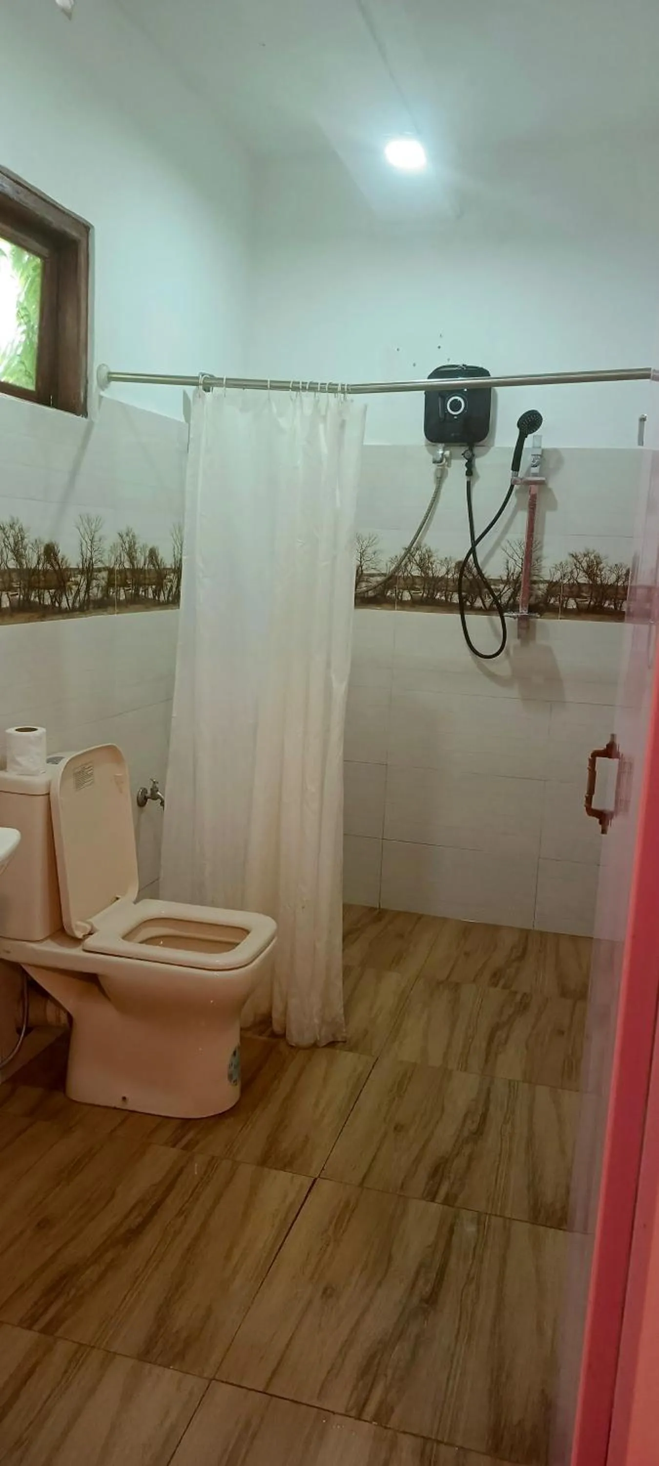Toilet in Adisham village home Haputale