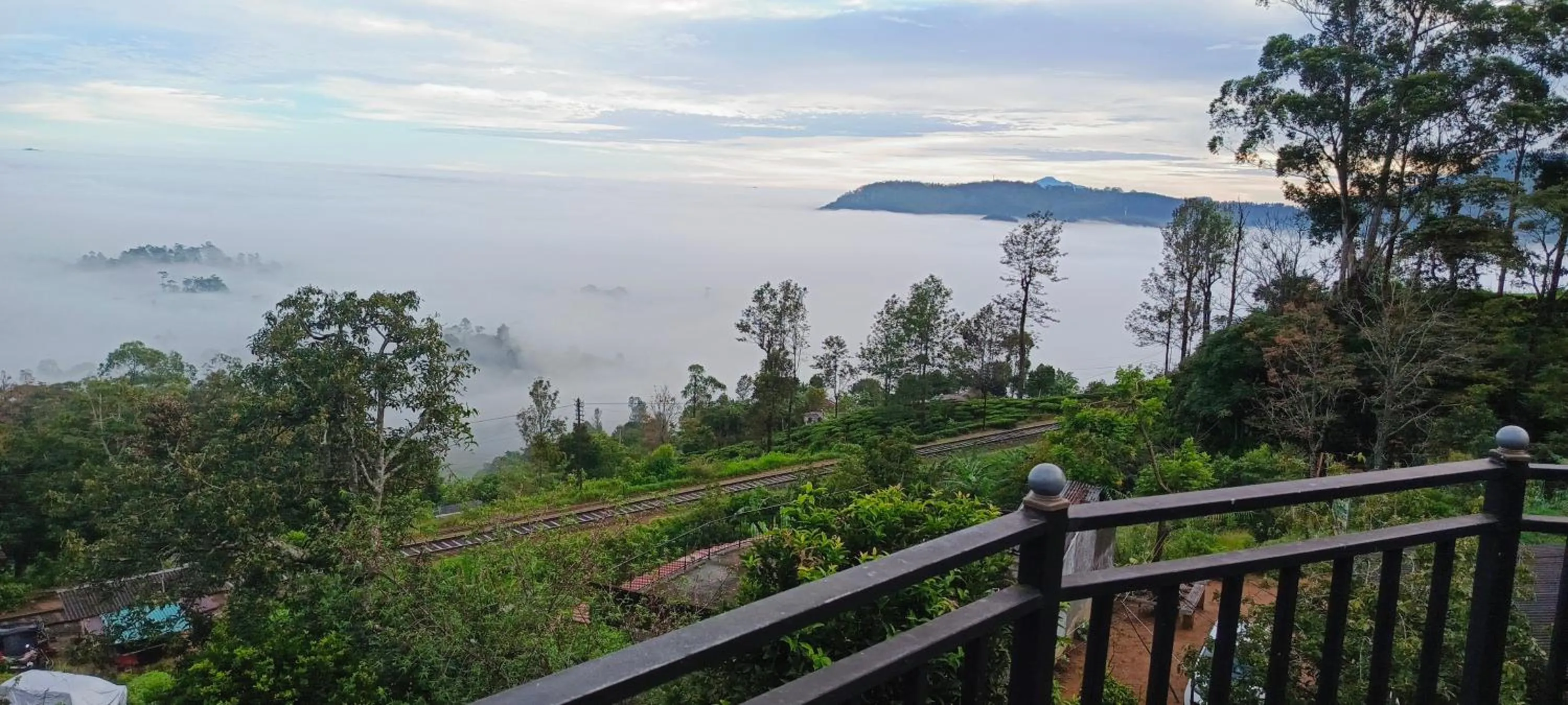 Adisham village home Haputale