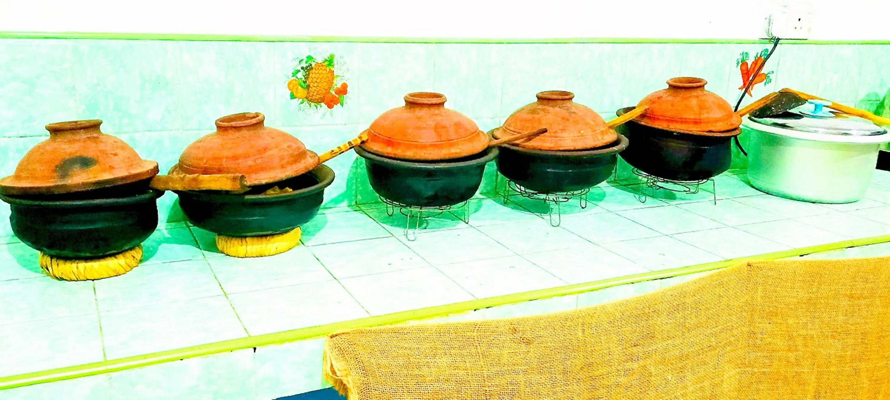 Food and drinks in Adisham village home Haputale