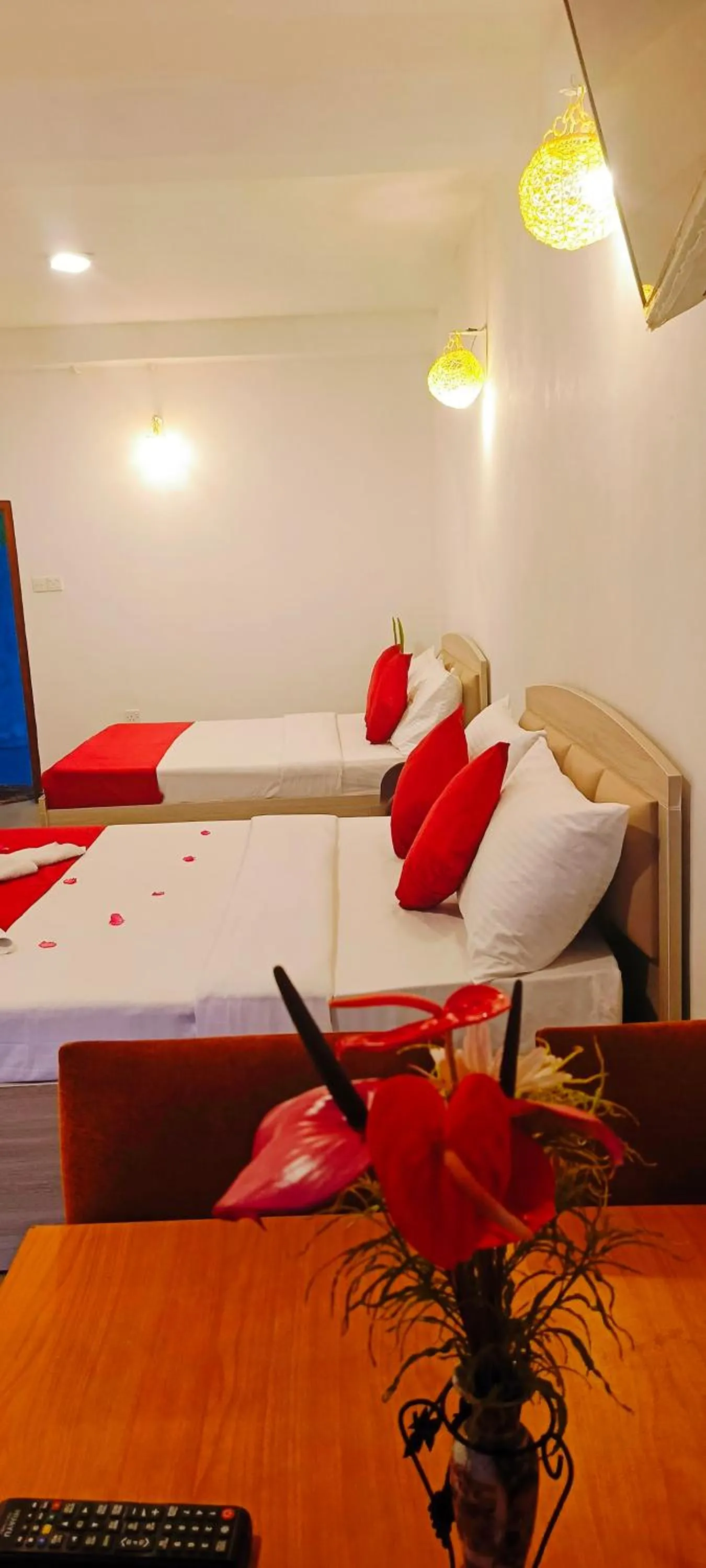 Bed in Adisham village home Haputale