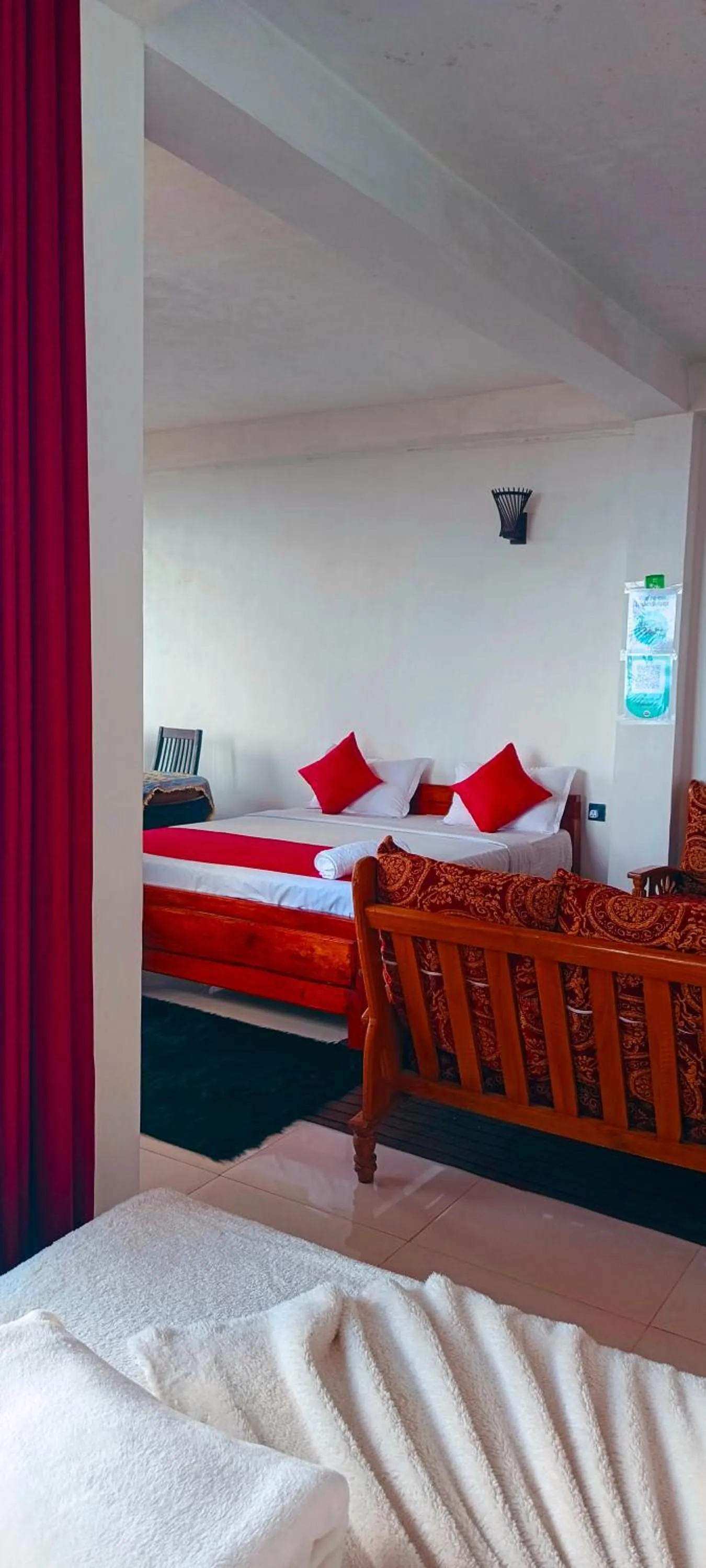 Bed in Adisham village home Haputale