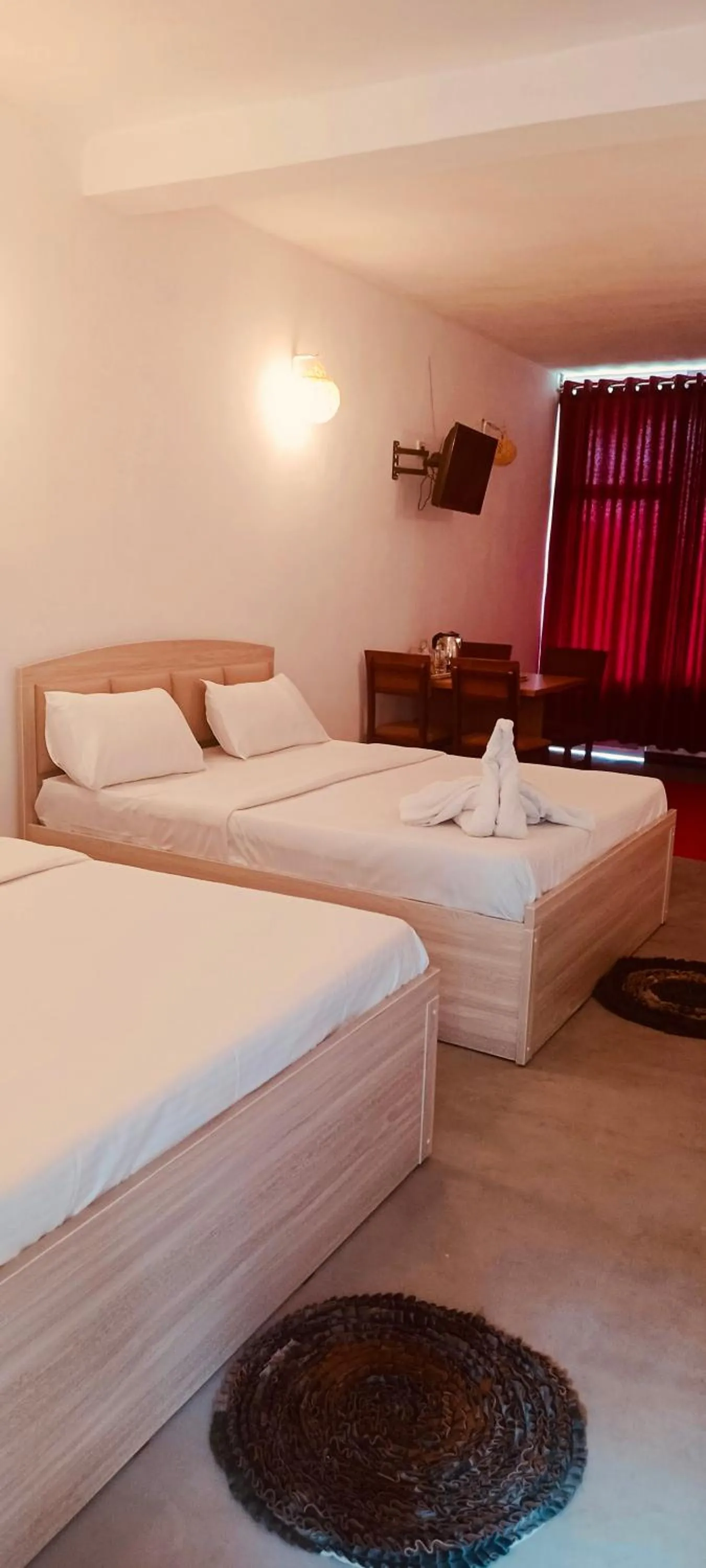 Bed in Adisham village home Haputale