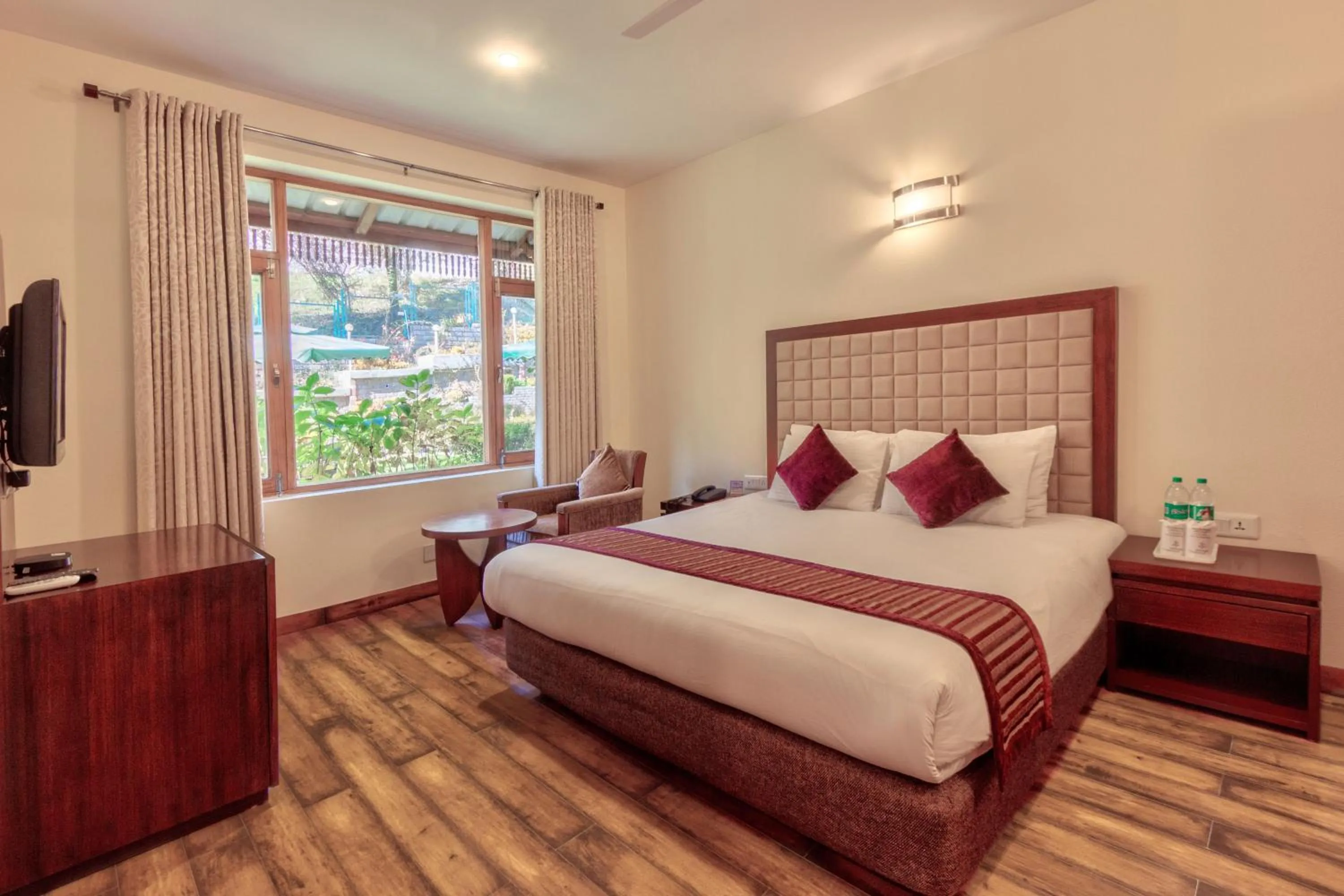 Bed in Shingar Regency