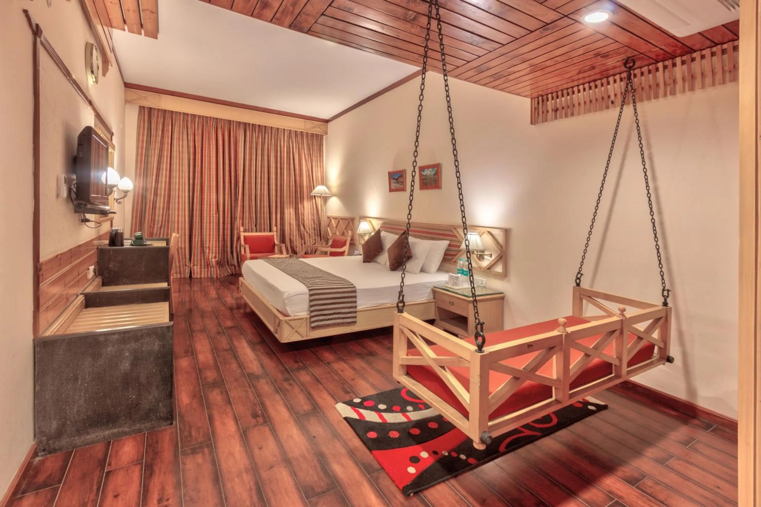 Bed in Shingar Regency