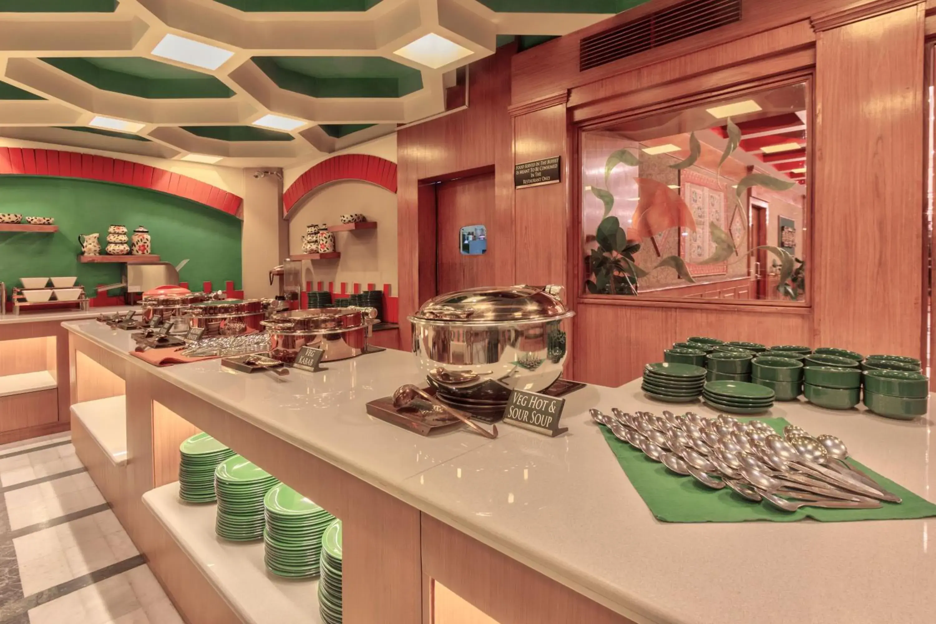 Restaurant/places to eat in Shingar Regency Restaurant/places to eat in Shingar Regency