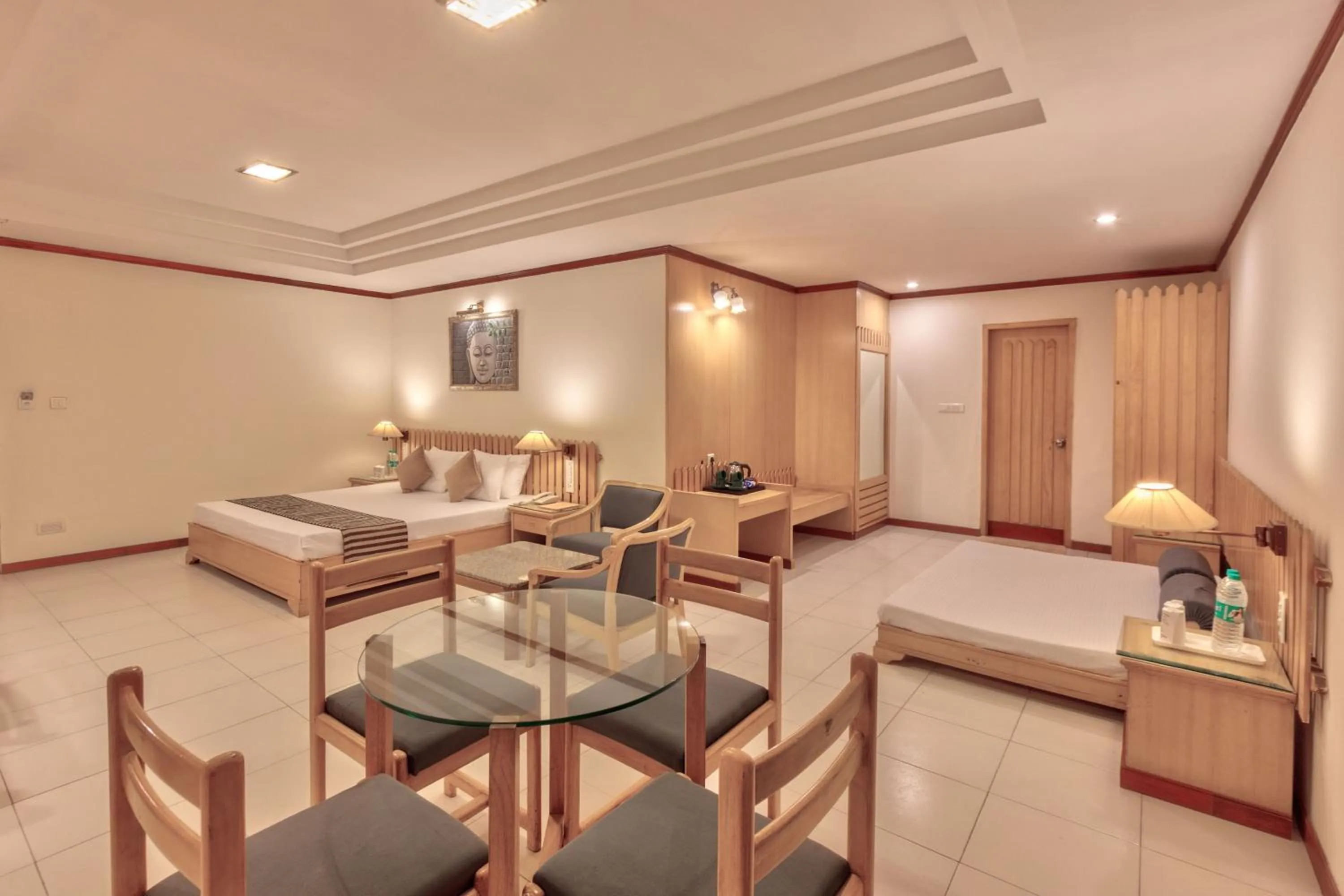 Bed in Shingar Regency